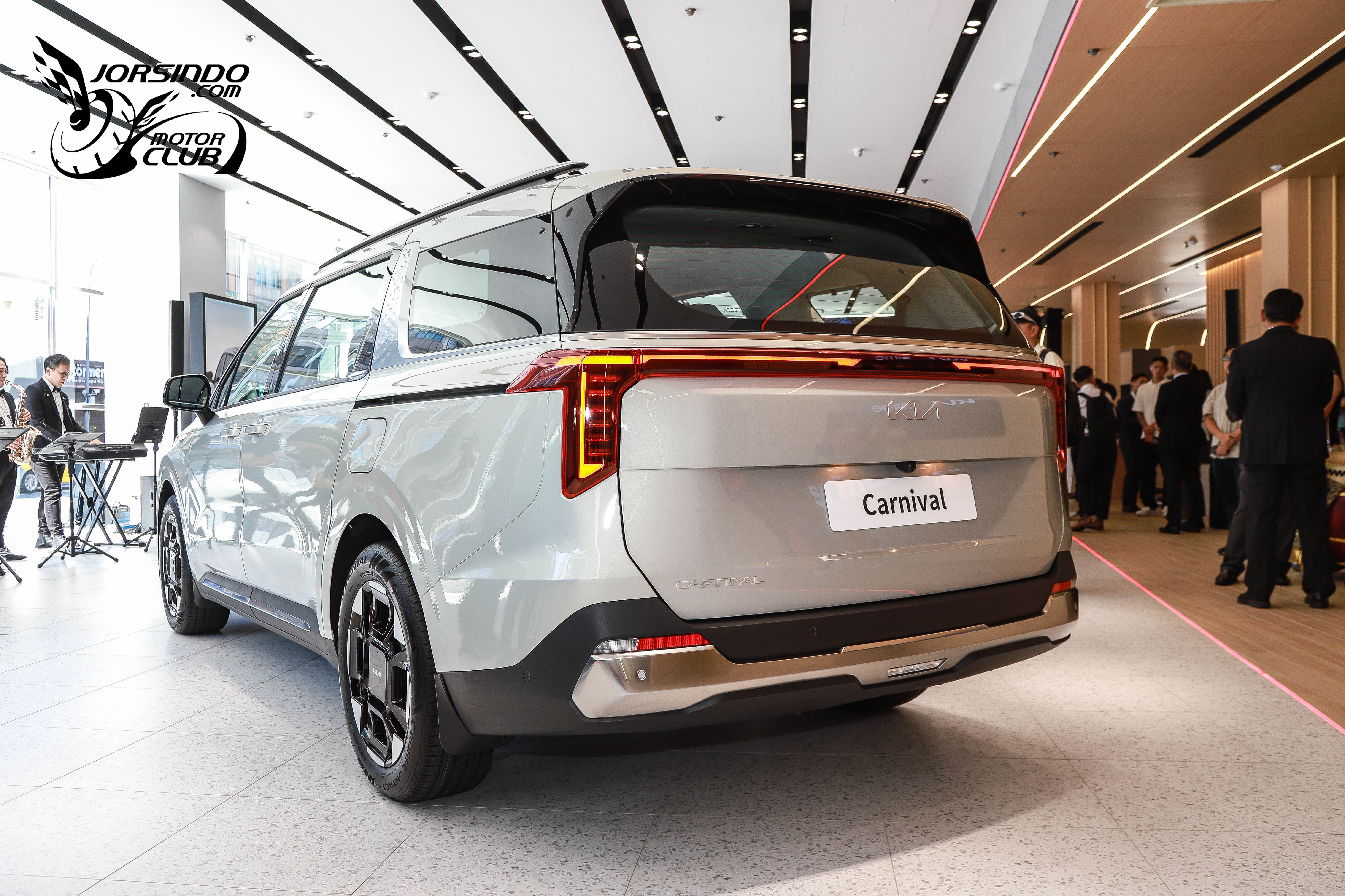 雙車型，191.9萬元起！KIA Carnival八人座抵台上市708|小老婆汽機車資訊網