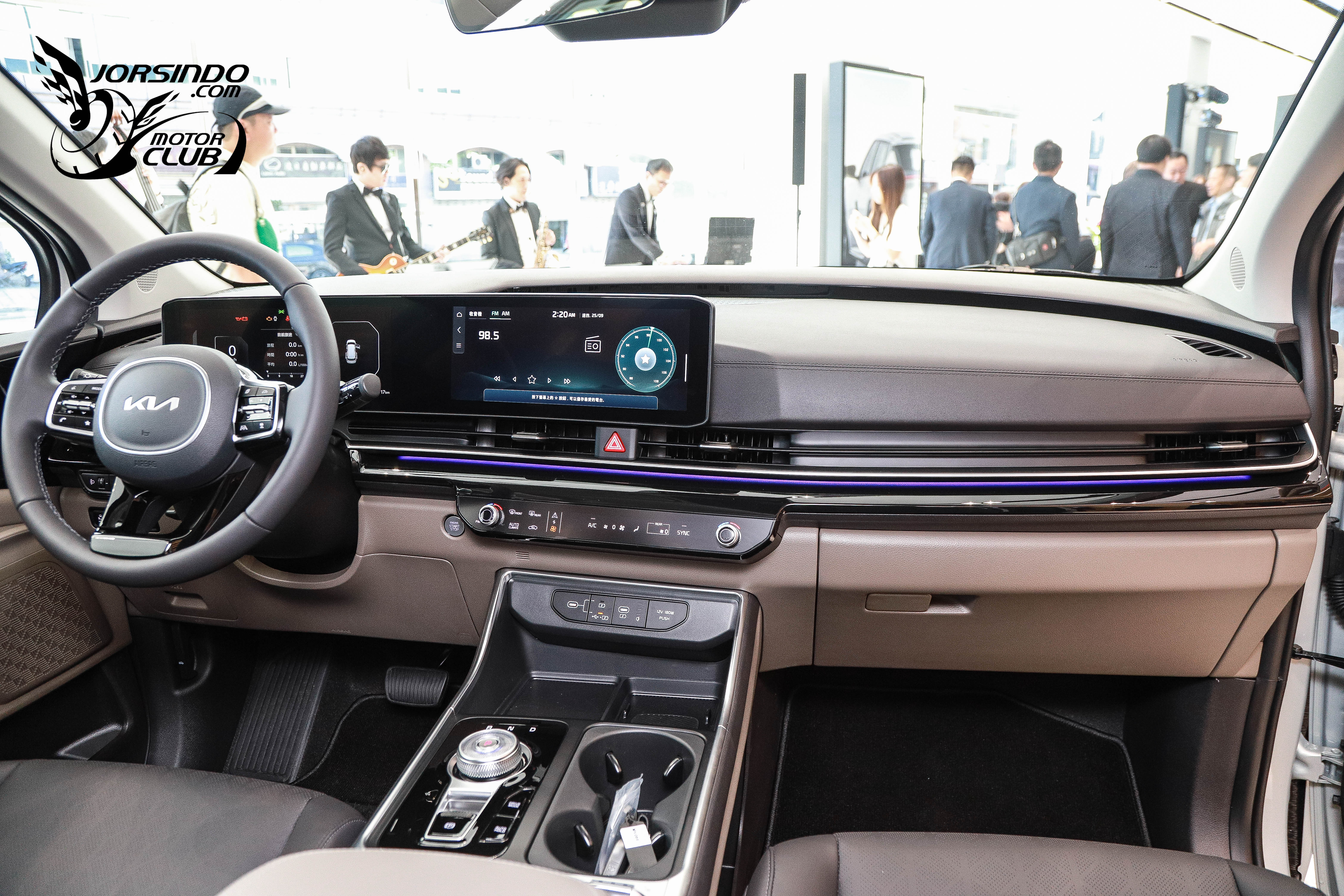 雙車型，191.9萬元起！KIA Carnival八人座抵台上市9961|小老婆汽機車資訊網