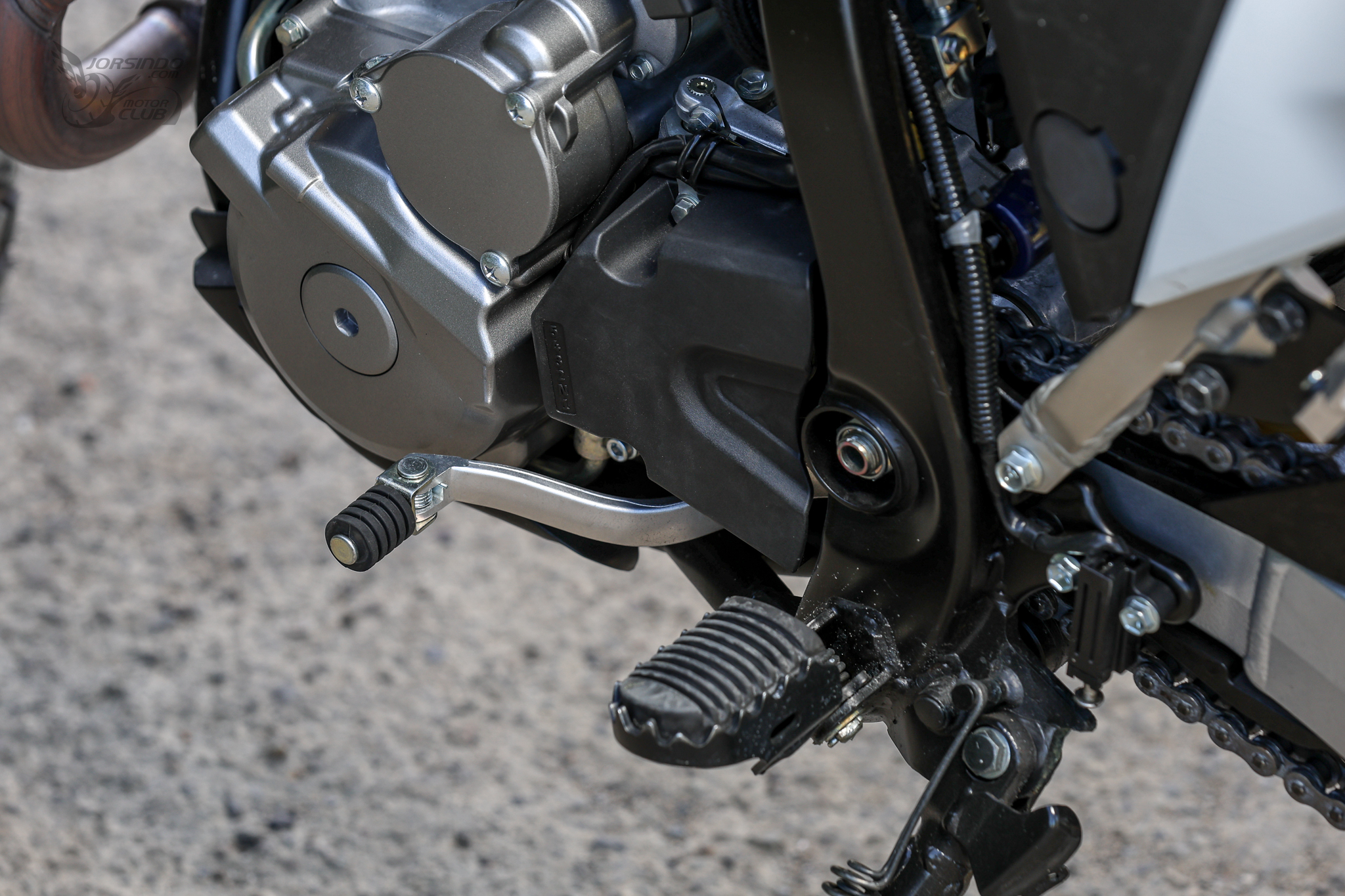 SUZUKI DR-Z4S 試乘 恰如其分的越野真功夫6488|dualsports,enduro小老婆汽機車資訊網