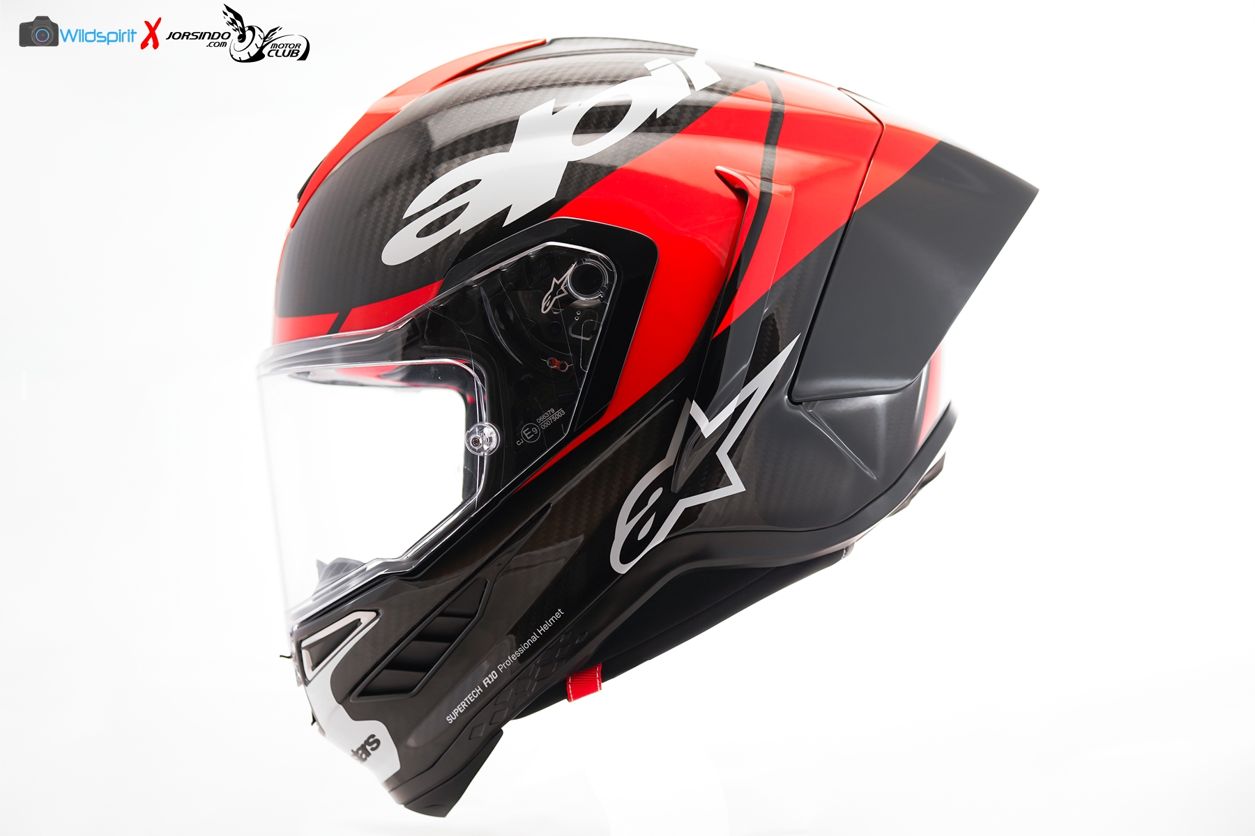 頂級賽事款新挑戰者! Alpinestars【Supertech R-10】Asian Fits7936|小老婆汽機車資訊網