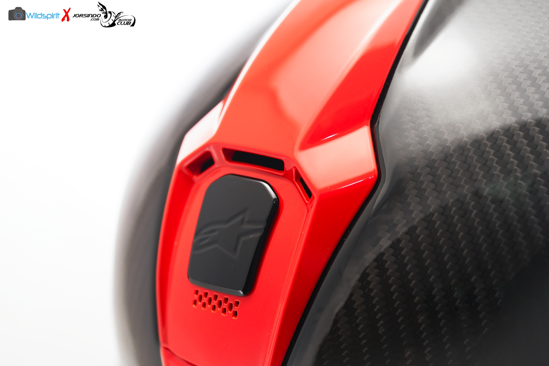 頂級賽事款新挑戰者! Alpinestars【Supertech R-10】Asian Fits9854|小老婆汽機車資訊網