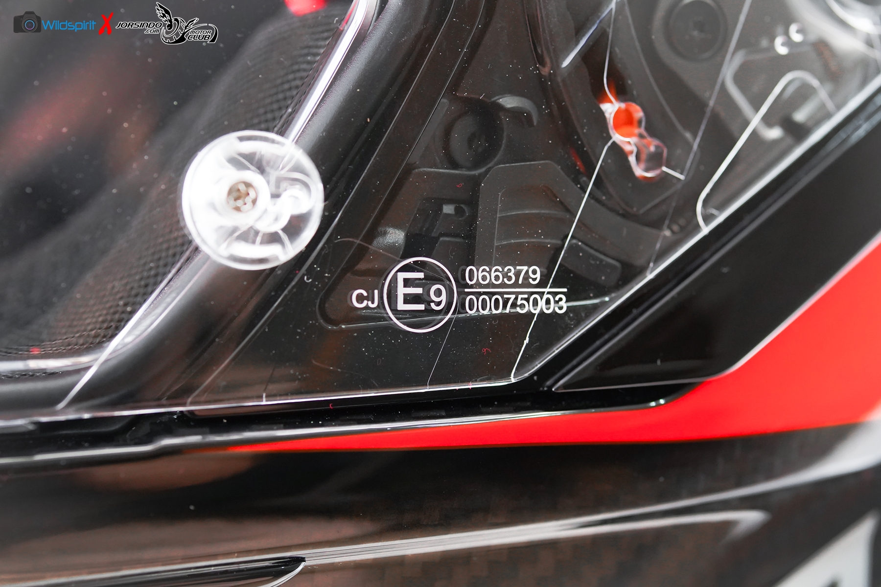 頂級賽事款新挑戰者! Alpinestars【Supertech R-10】Asian Fits8497|小老婆汽機車資訊網