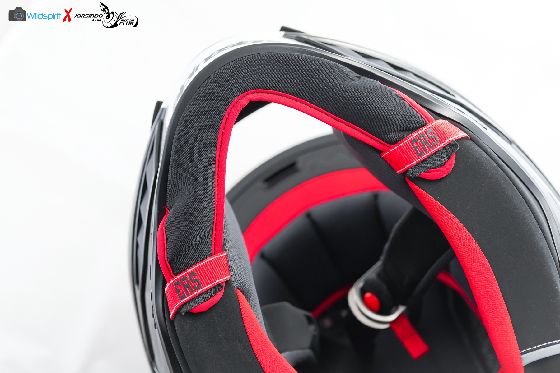 頂級賽事款新挑戰者! Alpinestars【Supertech R-10】Asian Fits9377|小老婆汽機車資訊網
