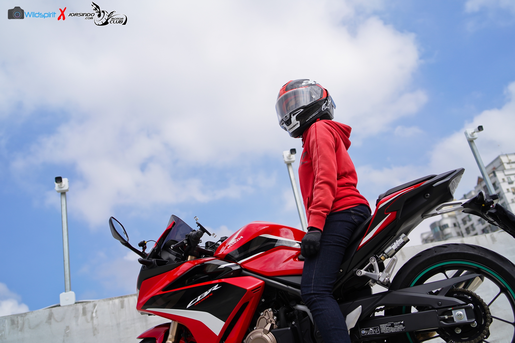 頂級賽事款新挑戰者! Alpinestars【Supertech R-10】Asian Fits7758|小老婆汽機車資訊網