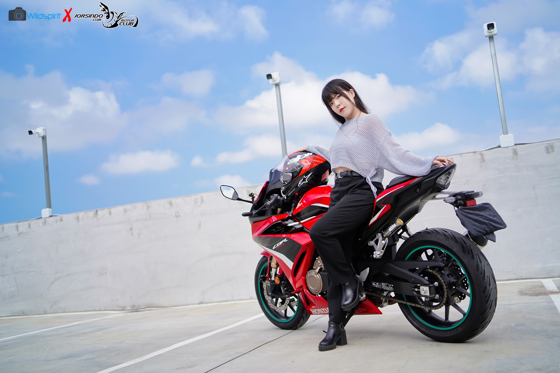 頂級賽事款新挑戰者! Alpinestars【Supertech R-10】Asian Fits7382|小老婆汽機車資訊網