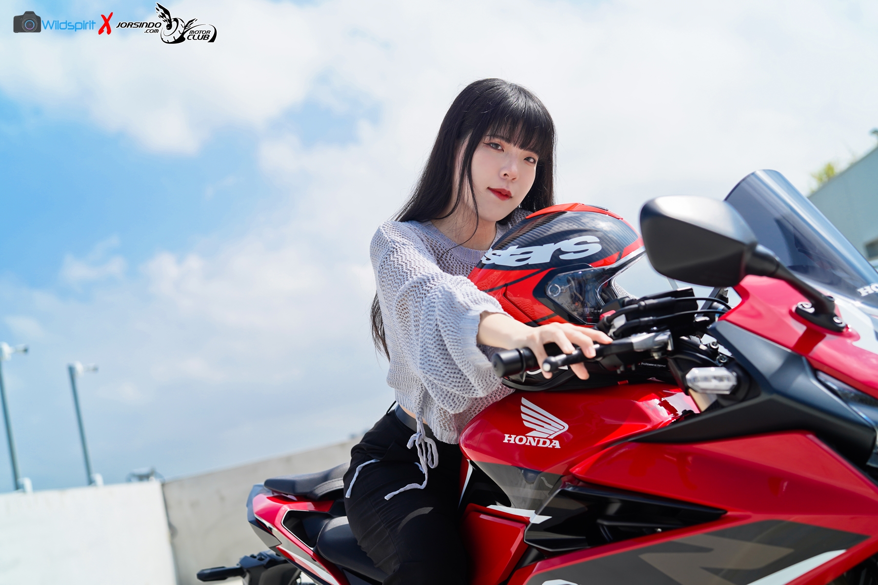 頂級賽事款新挑戰者! Alpinestars【Supertech R-10】Asian Fits8223|小老婆汽機車資訊網