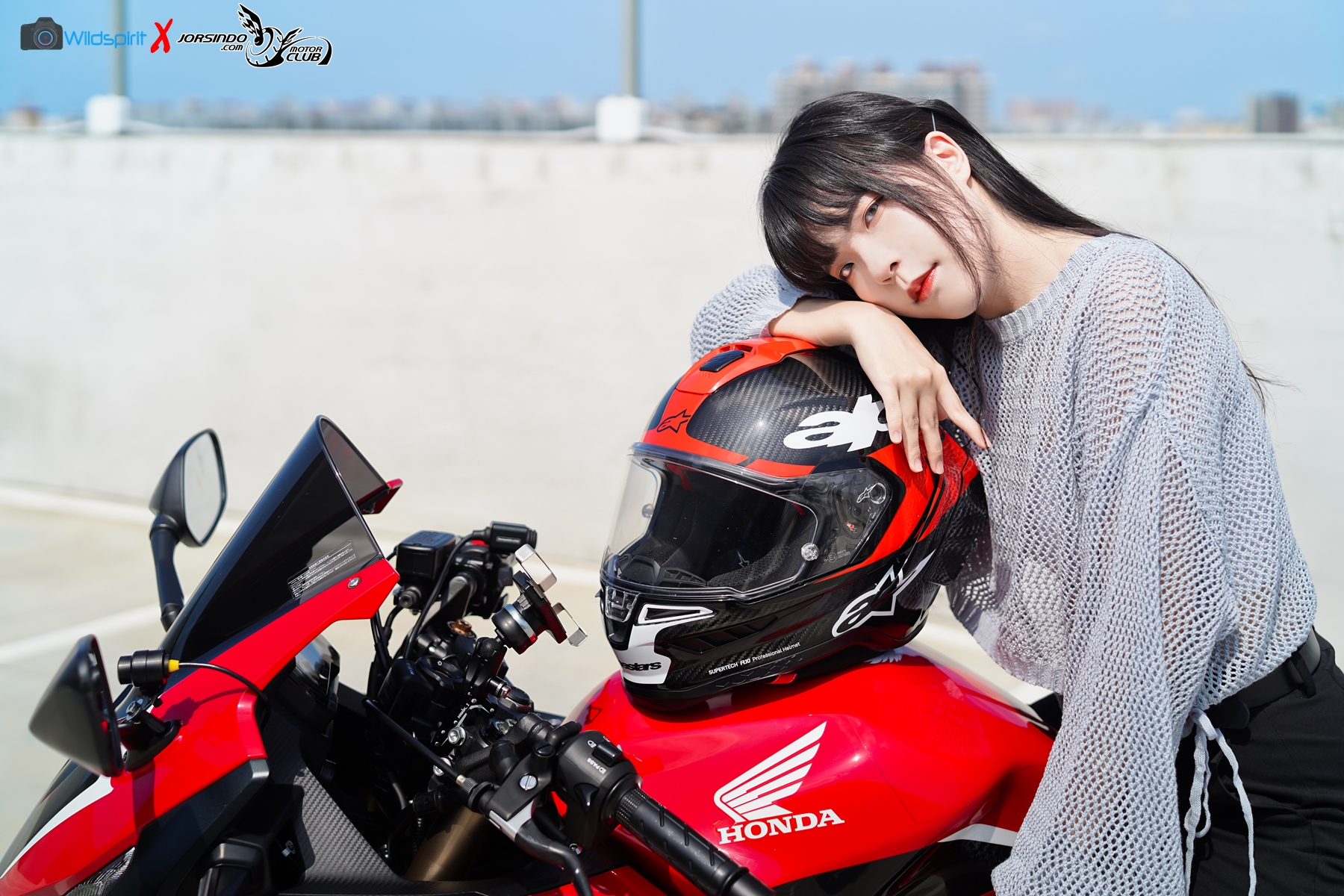 頂級賽事款新挑戰者! Alpinestars【Supertech R-10】Asian Fits2024|小老婆汽機車資訊網