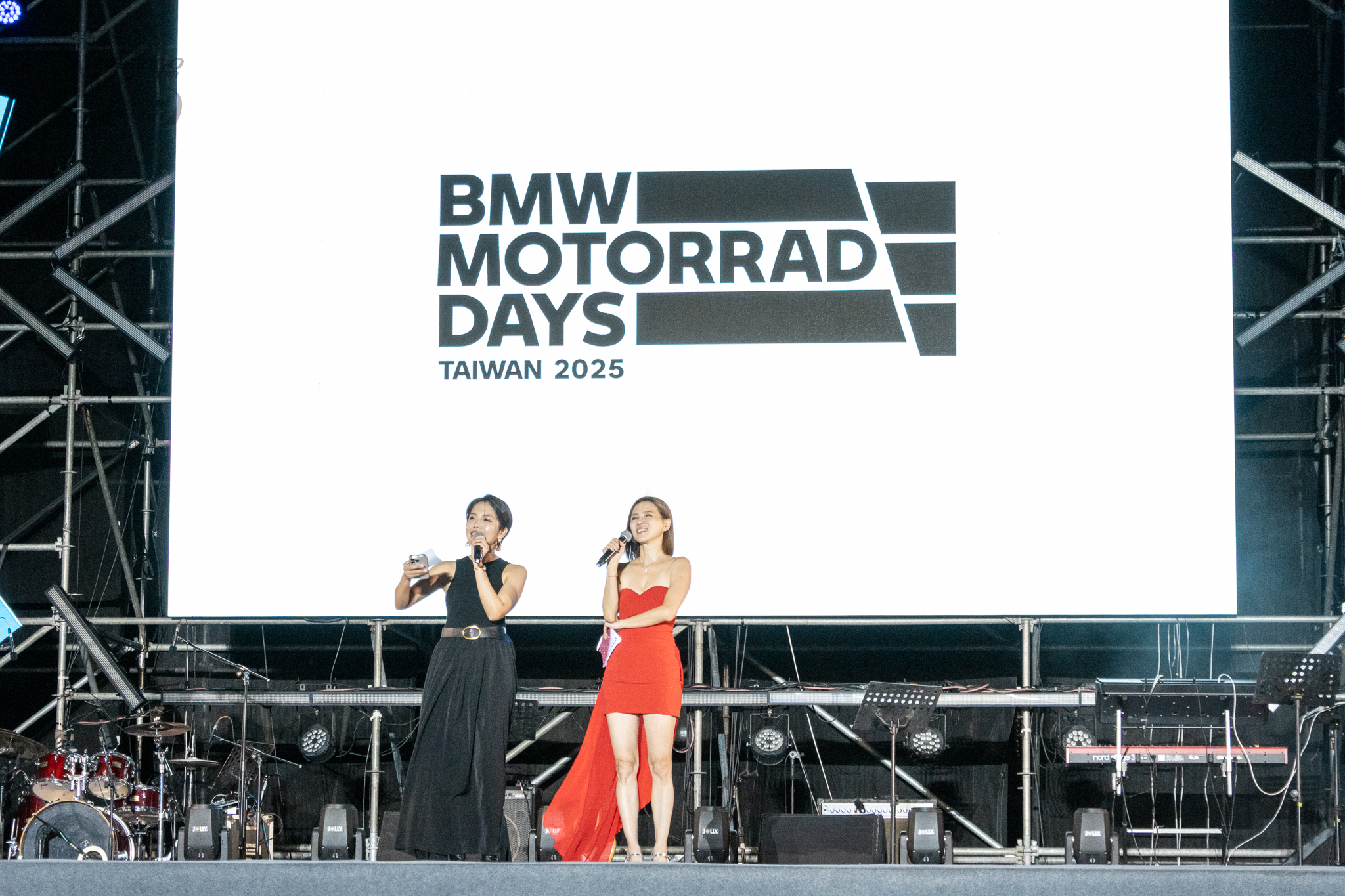 2025 BMW Motorrad 大會師高雄登場！超過1700車友齊聚高雄港3037|bmw小老婆汽機車資訊網