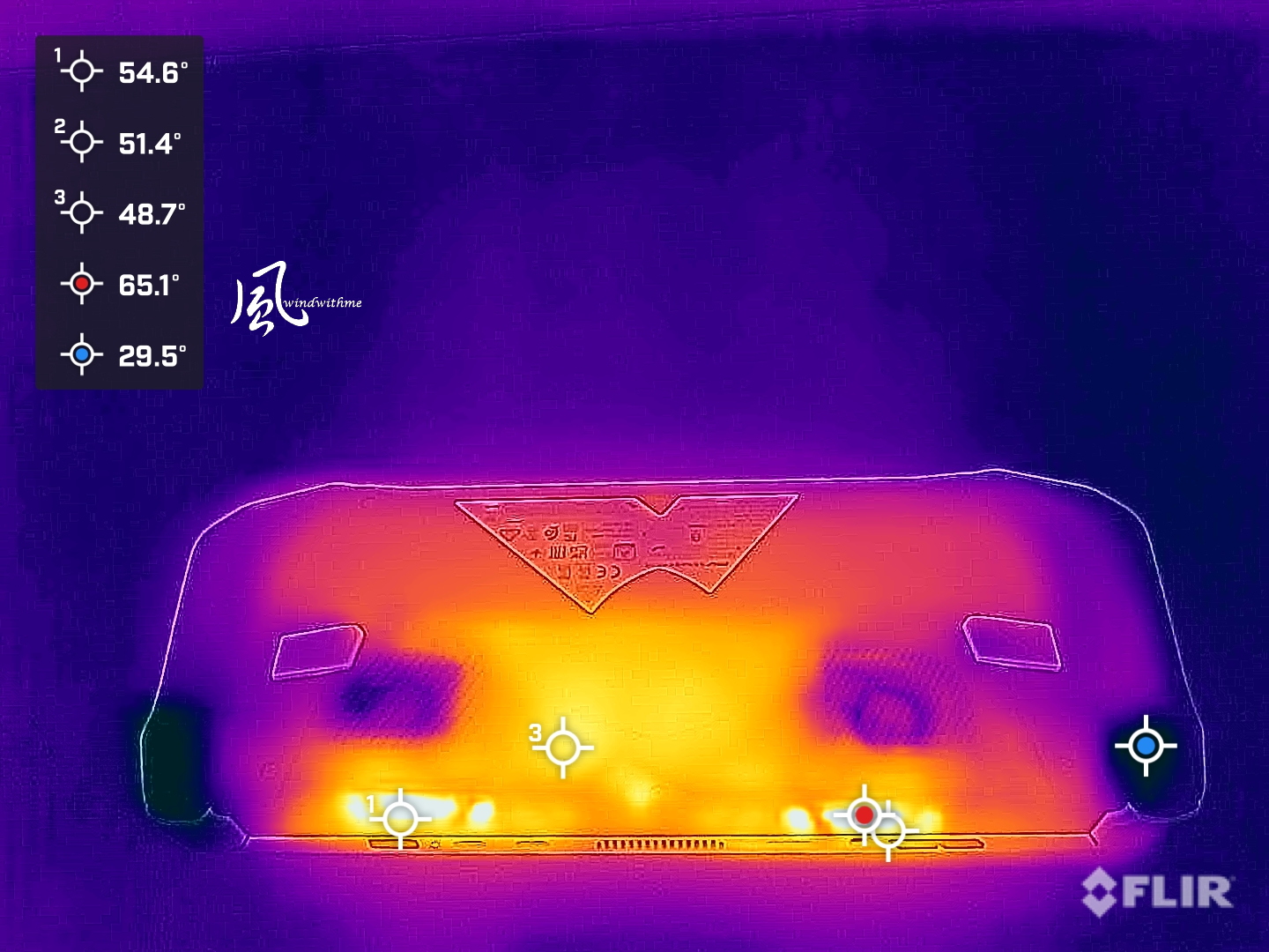 當MSI Claw A8(Z2E)碰上Claw 8 AI+(258V)：遊戲、效能與續航力解析4116|小老婆汽機車資訊網