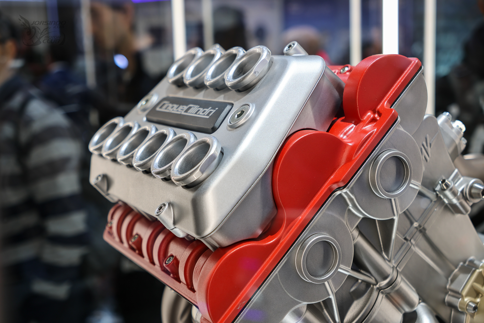 [2025米蘭車展]MV Agusta「V5」五汽缸引擎發表！F5 跑車指日可待1850|2025eicma,mvagusta,v5engine小老婆汽機車資訊網