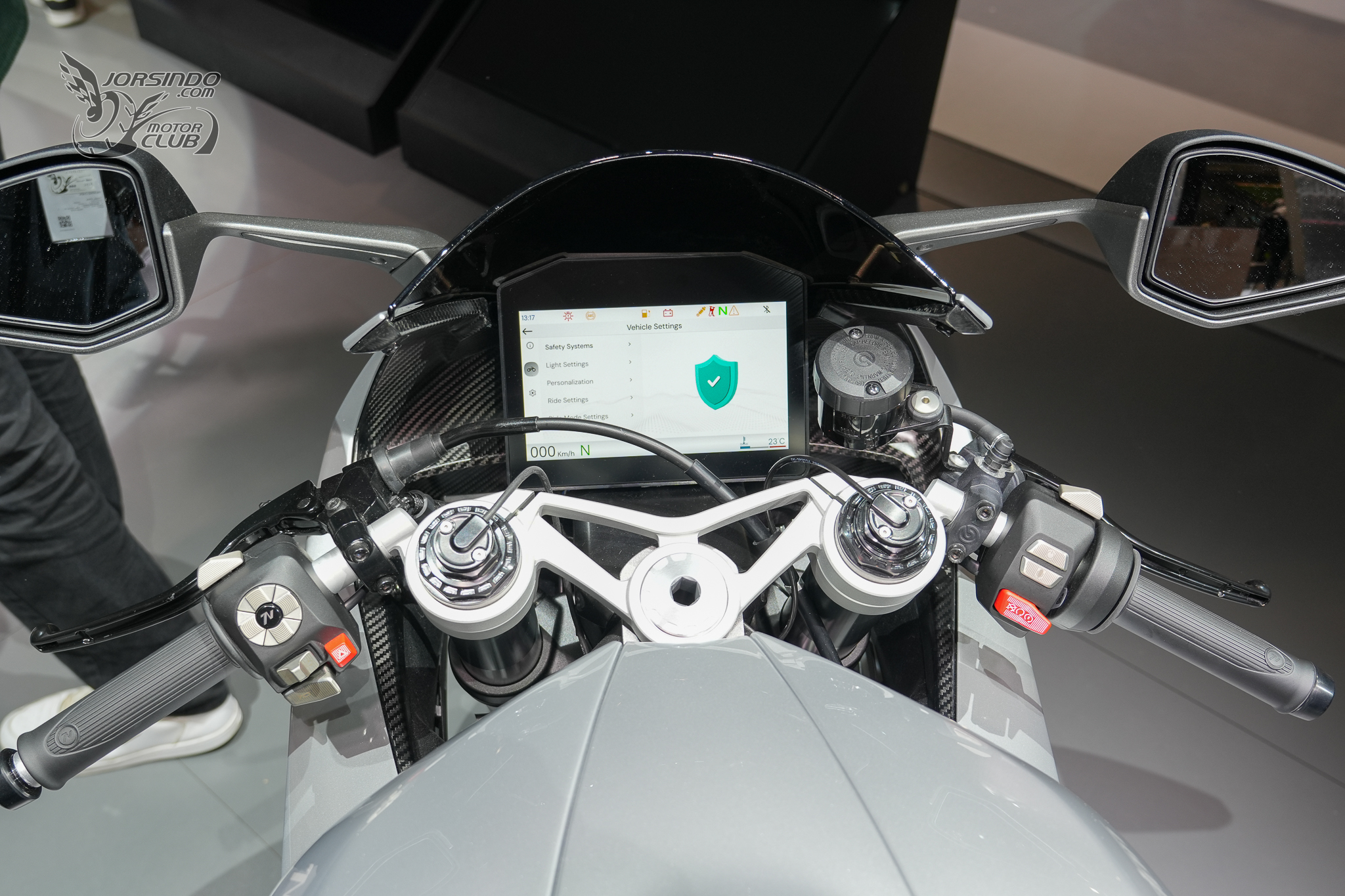 [2025米蘭車展]未來感滿點！Norton Manx 科技大軍壓境925|小老婆汽機車資訊網