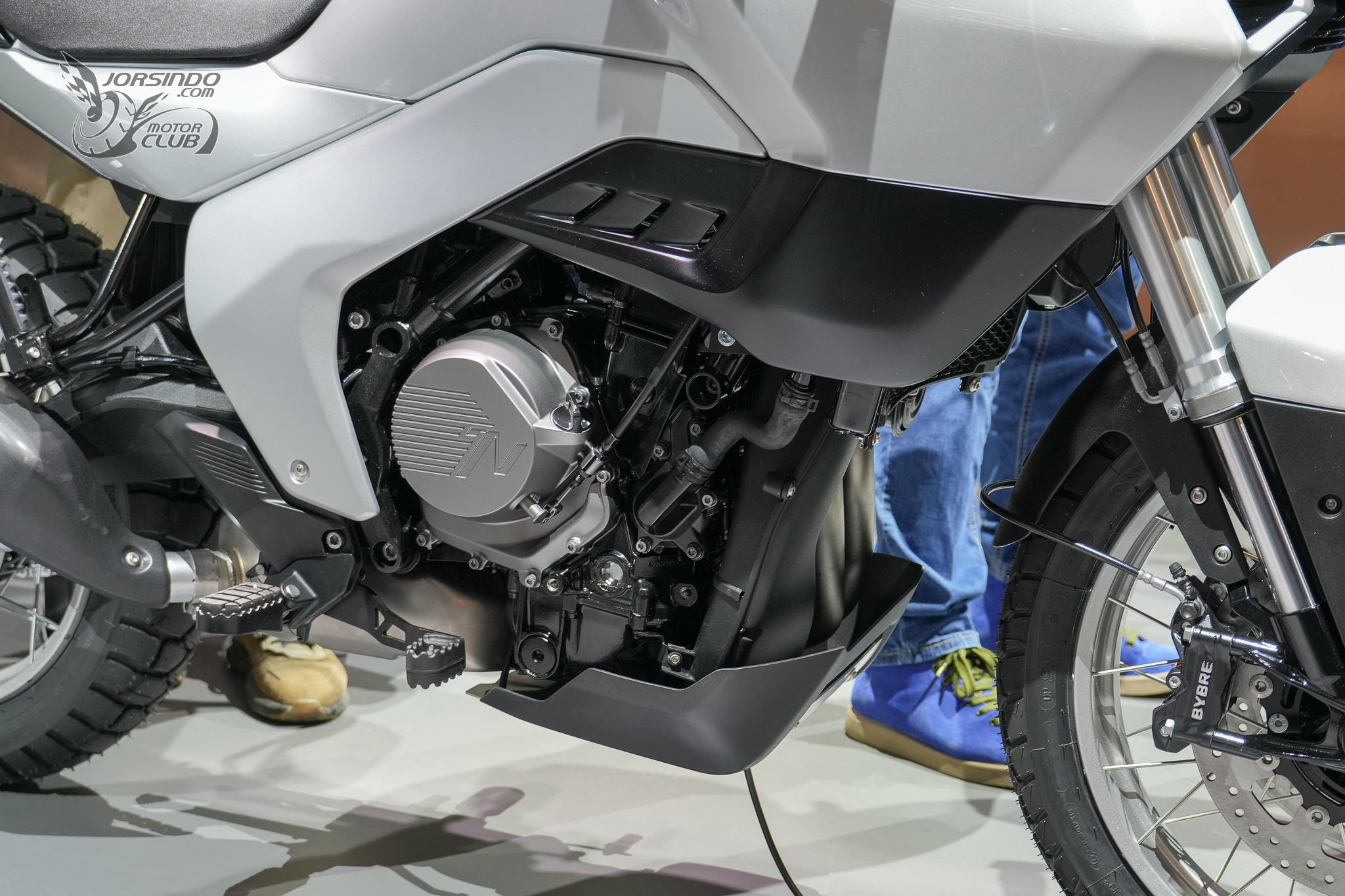 [2025米蘭車展]未來感滿點！Norton Manx 科技大軍壓境2600|小老婆汽機車資訊網