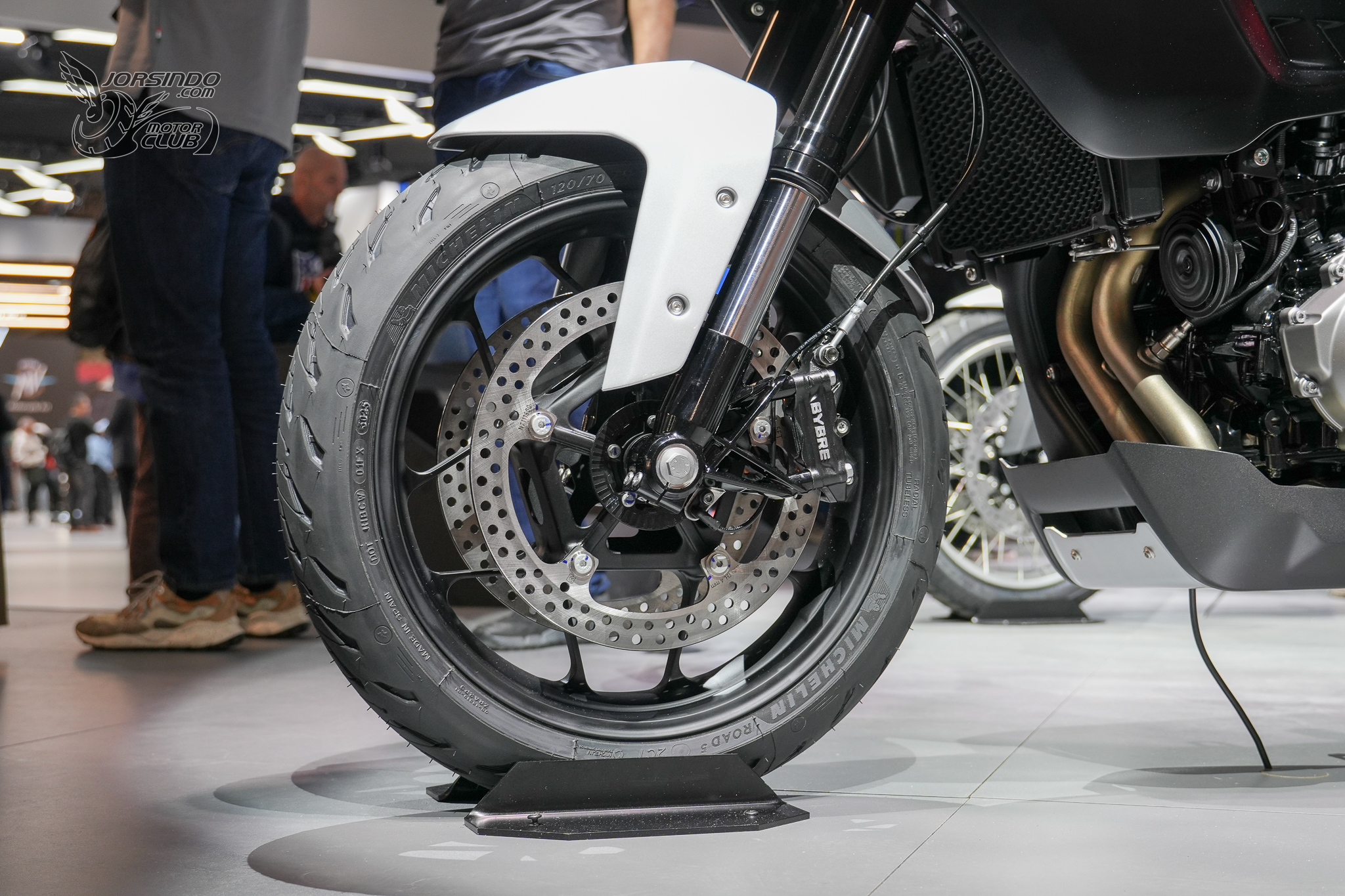[2025米蘭車展]未來感滿點！Norton Manx 科技大軍壓境4229|小老婆汽機車資訊網