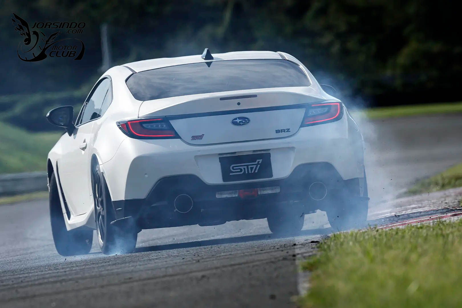 金色18吋圈+大尾翼超騷！Subaru BRZ STI Sport Type RA日本首發2994|小老婆汽機車資訊網