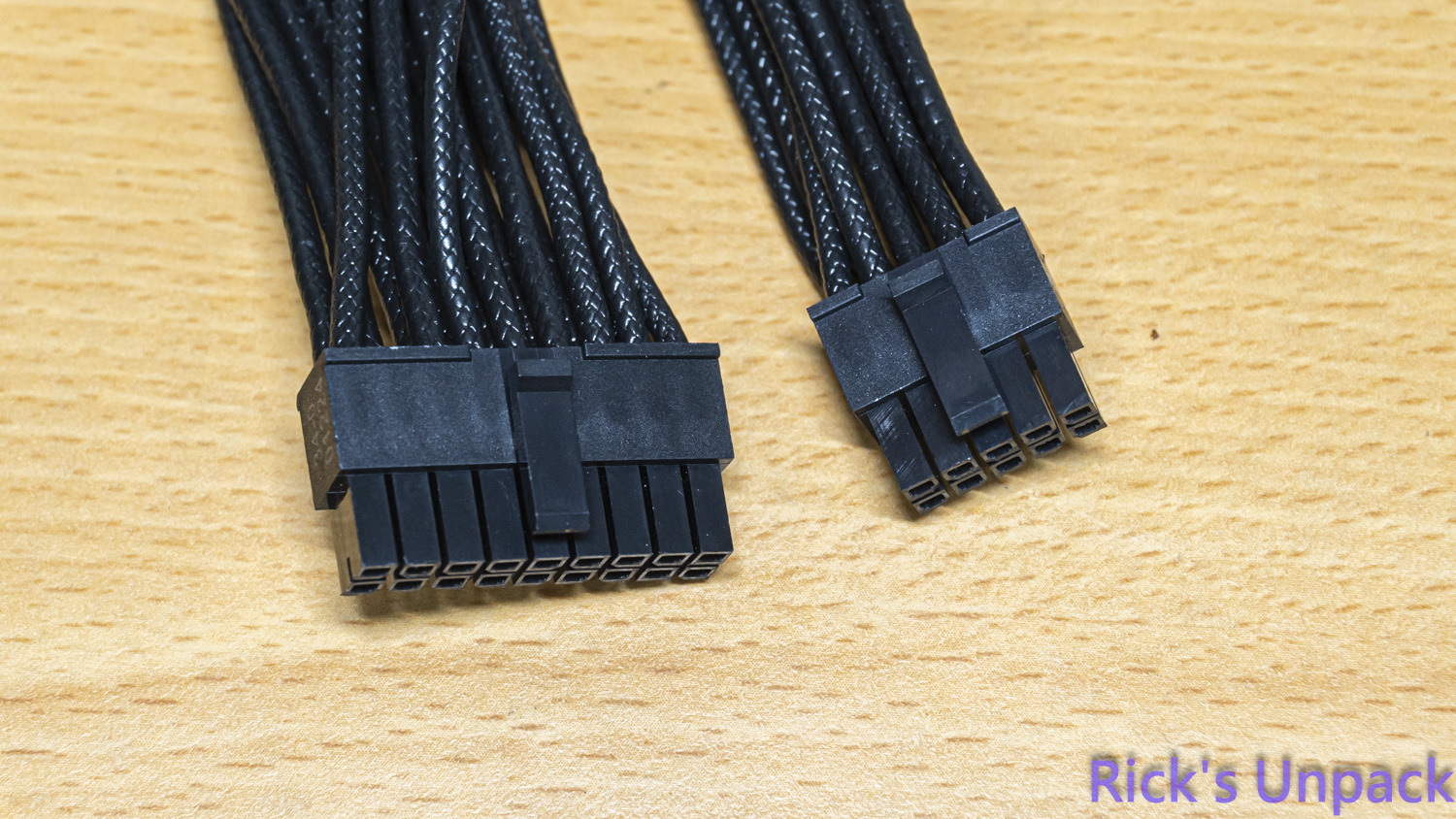 【開箱】更適合PCDIY的側出電源 | CORSAIR RM850x SHIFT（2025）9369|小老婆汽機車資訊網