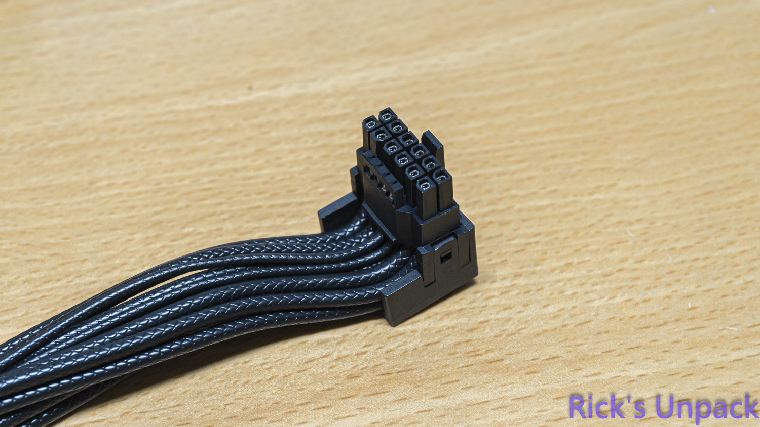 【開箱】更適合PCDIY的側出電源 | CORSAIR RM850x SHIFT（2025）7147|小老婆汽機車資訊網