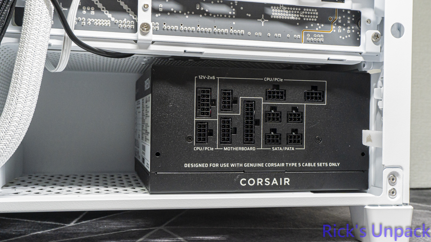 【開箱】更適合PCDIY的側出電源 | CORSAIR RM850x SHIFT（2025）5035|小老婆汽機車資訊網