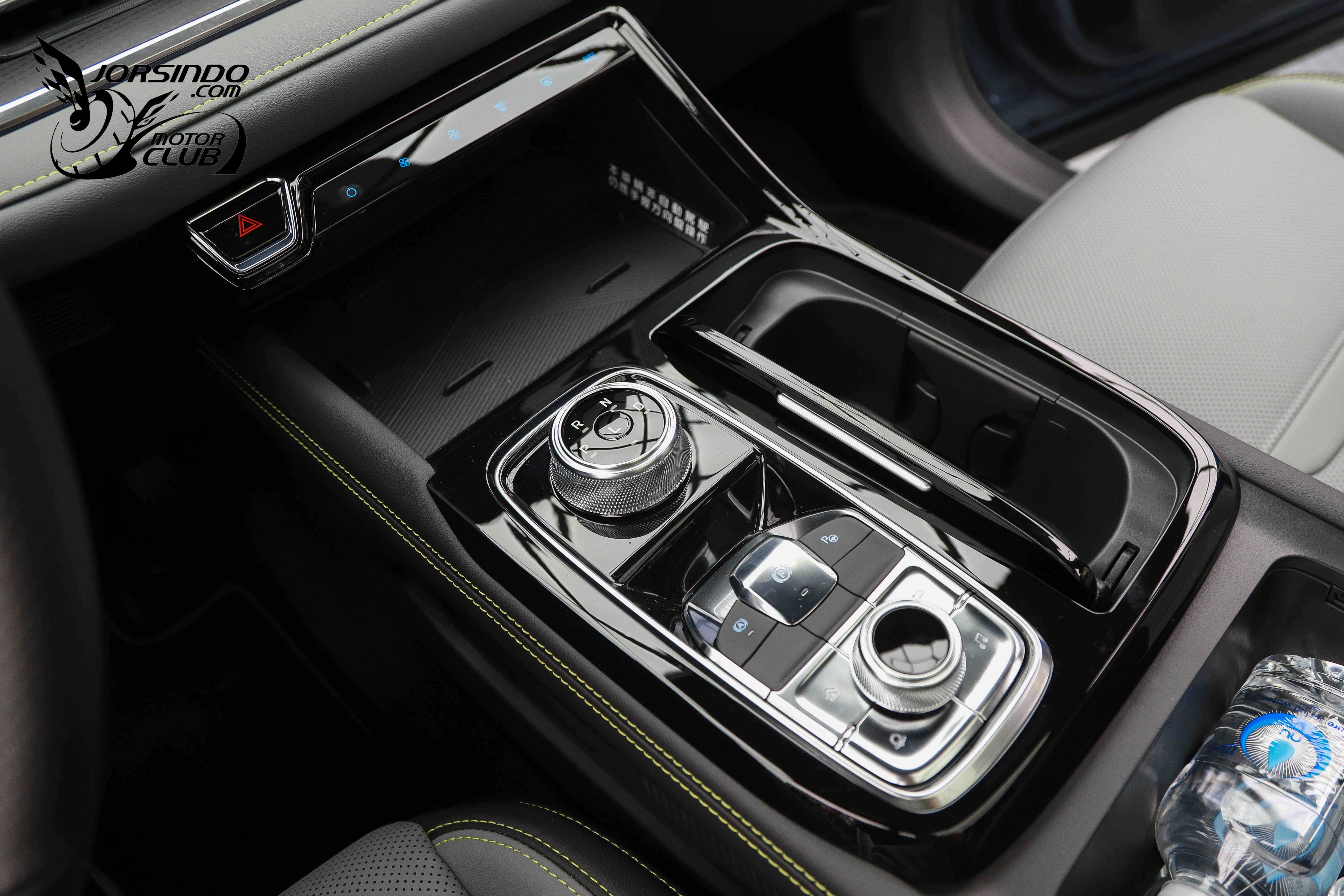 245PS油電心臟、109.9萬預售開跑！Ford Territory實車首度亮相2842|小老婆汽機車資訊網