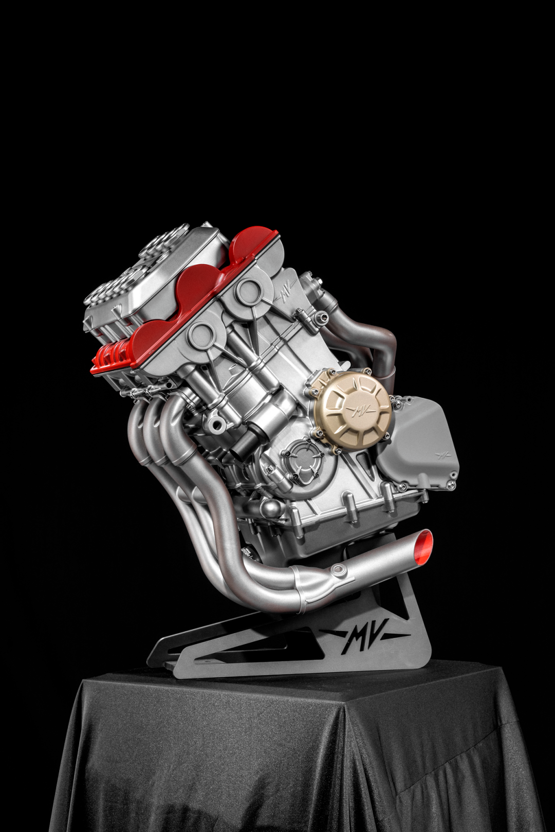 MV Agusta 五缸引擎更多信息曝光，首款车型已在测试中！5668|小老婆汽機車資訊網
