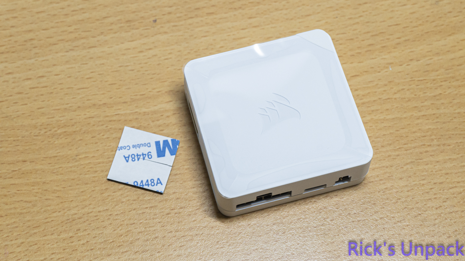 【開箱】泰坦潔白水冷 | CORSAIR iCUE LiNK TITAN 360 RX RGB WHITE1900|小老婆汽機車資訊網
