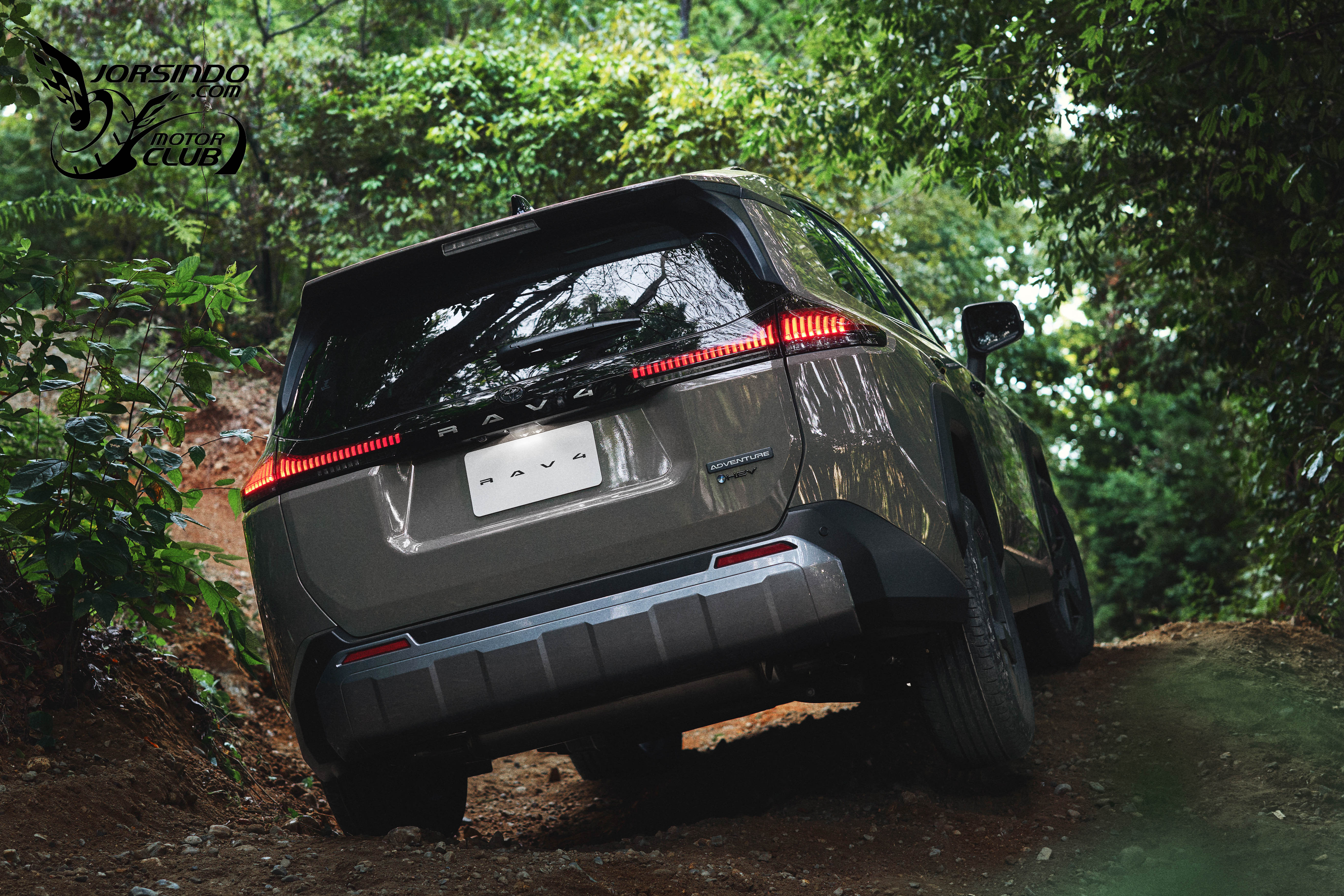 折合台幣百萬元有找！Toyota大改款RAV4日本上市303|小老婆汽機車資訊網