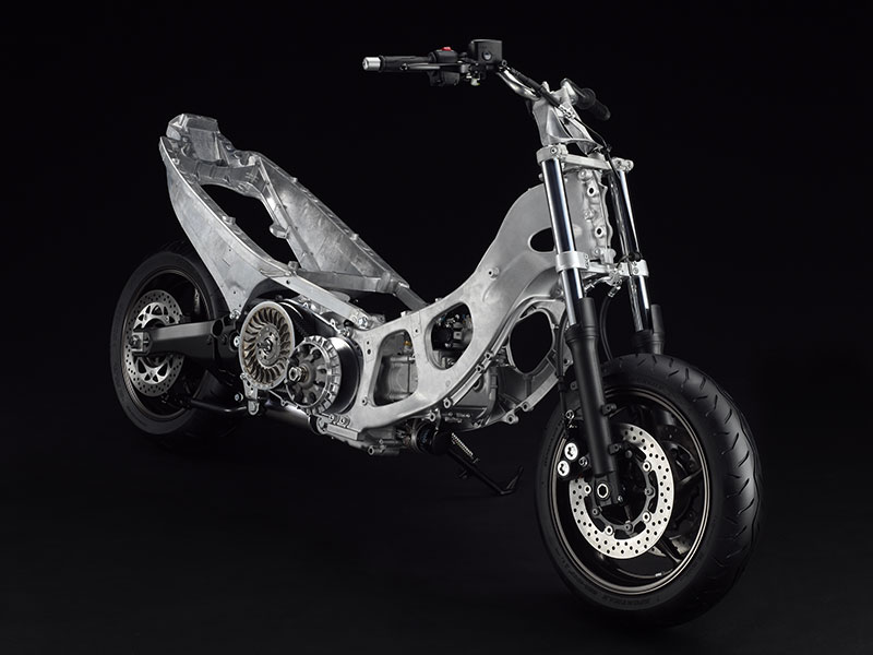 首台鋁合金車架150水冷速克達！極速可達120km/h！Zontes 150X5439|小老婆汽機車資訊網