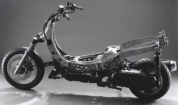 首台鋁合金車架150水冷速克達！極速可達120km/h！Zontes 150X9551|小老婆汽機車資訊網