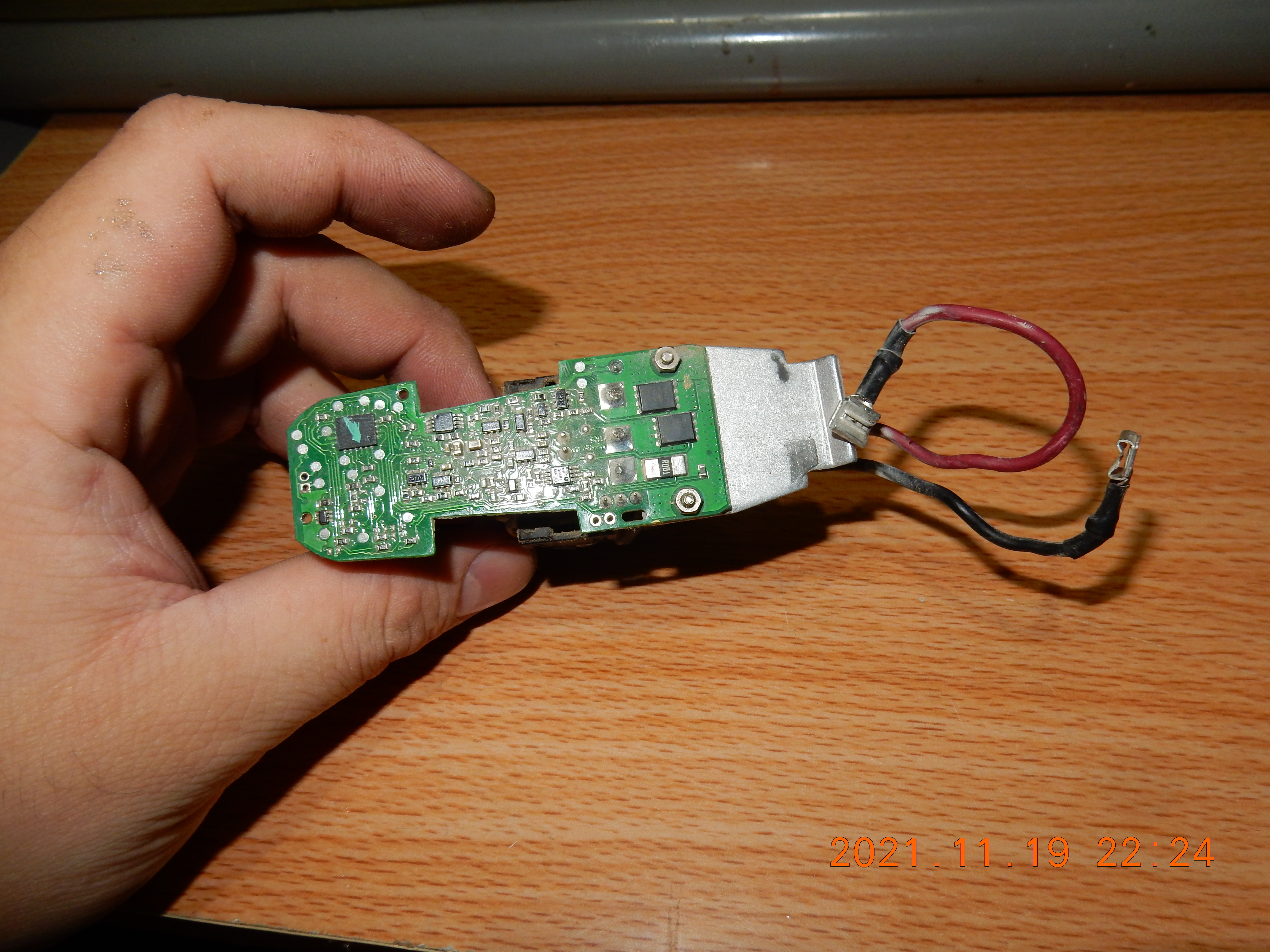 T-221-自己工具自己修GSB 10.8-2-LI1119|小老婆汽機車資訊網
