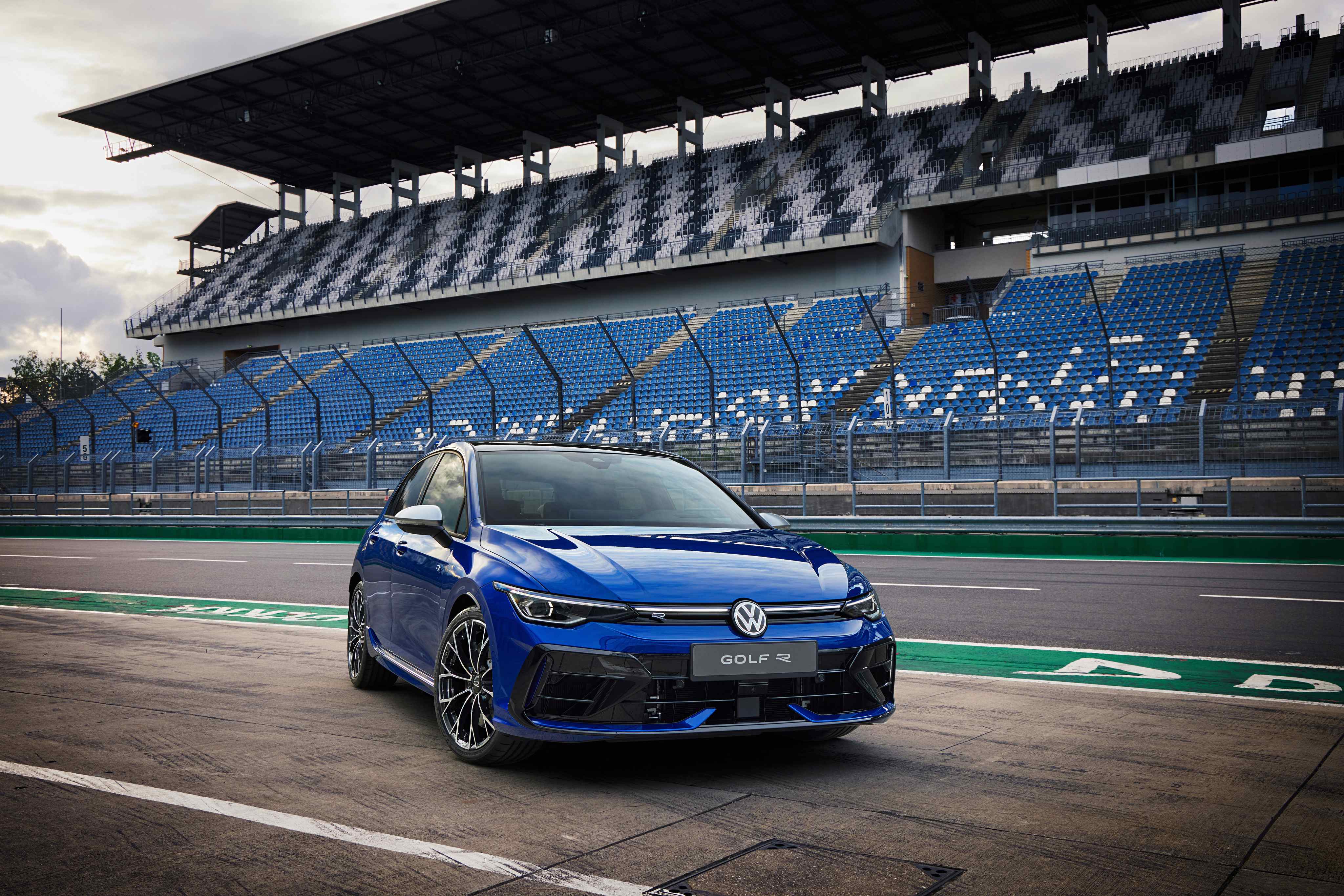 [官方新聞]VW推限時直上賽道購車方案，敬邀入主高性能車款7784|小老婆汽機車資訊網