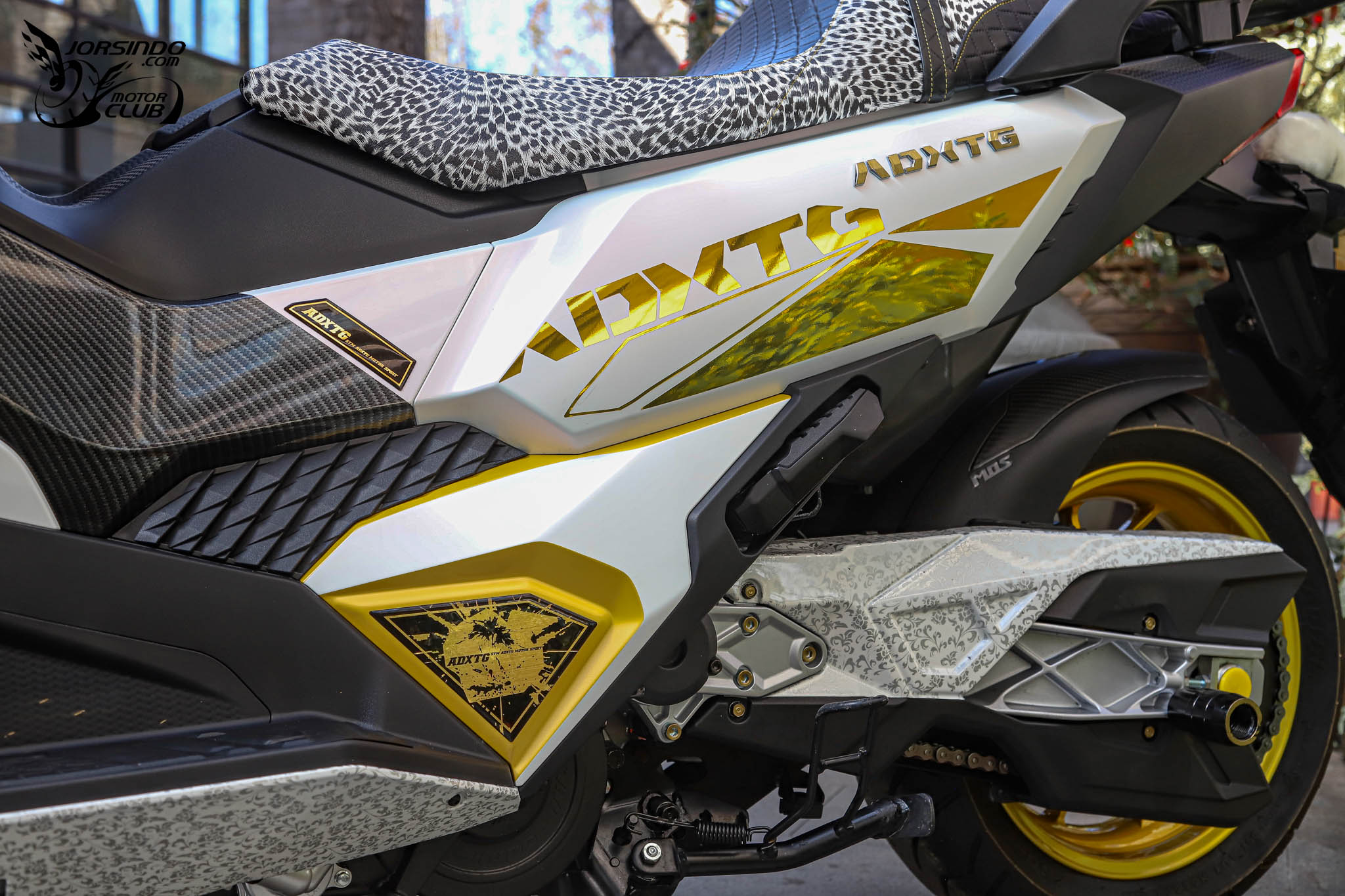 [改裝車專題] 白金幻想 - SYM ADXTG 改裝選美大賞5498|小老婆汽機車資訊網