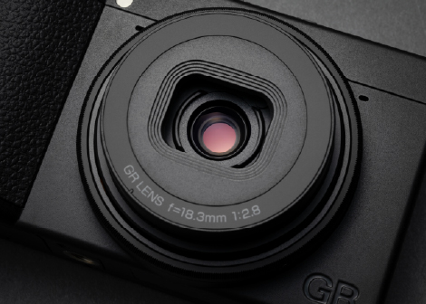 純黑白版理光 GR IV Monochrome 發表：感度破 40 萬，價格創新高2122|Ricoh GR IV,GR 4,理光,Ricoh GR,GR IV Monochrome小老婆汽機車資訊網