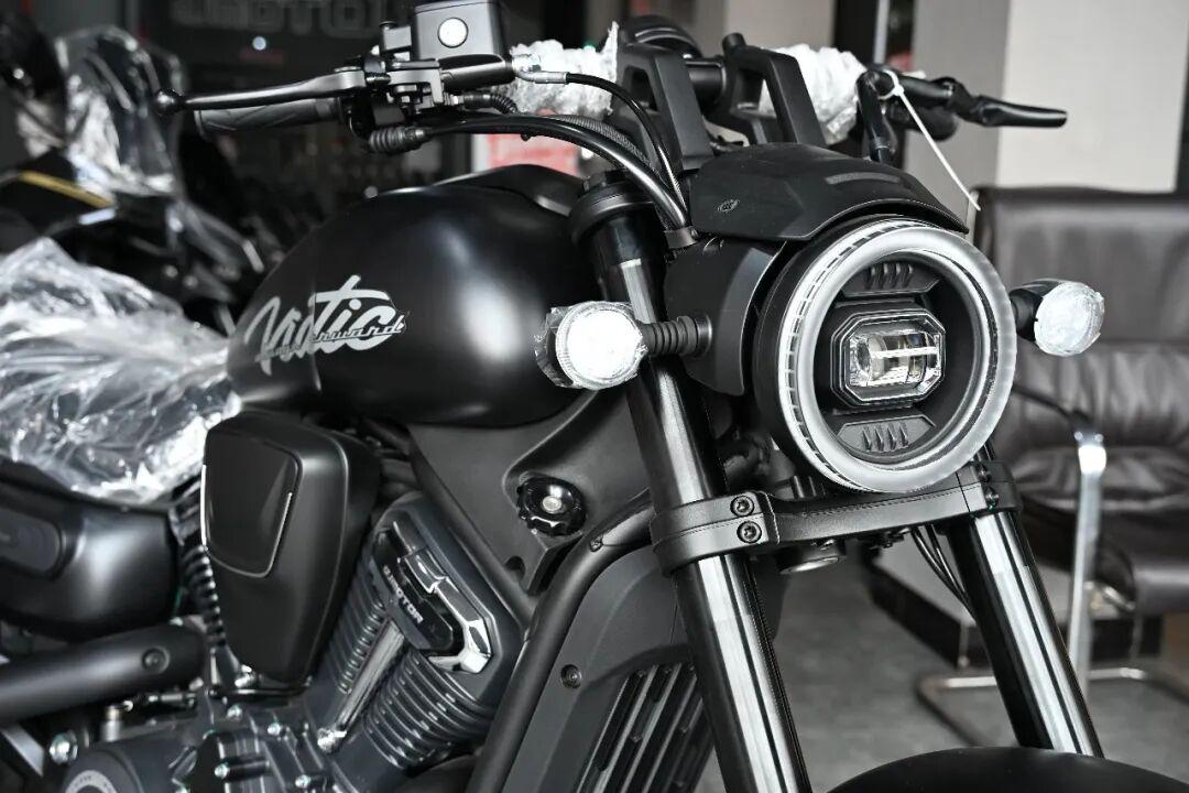 [大陆车讯][巡航推荐] 来自 QJMOTOR 的成熟之选——闪600 V2 Cl...3617|小老婆汽機車資訊網