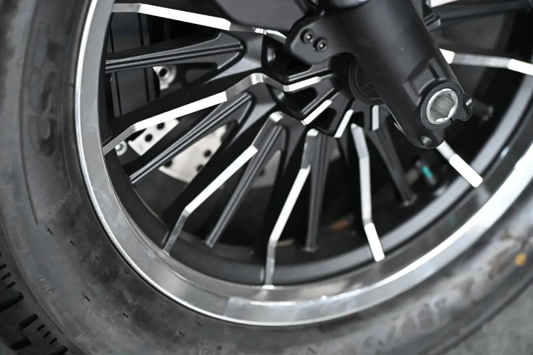 [大陆车讯][巡航推荐] 来自 QJMOTOR 的成熟之选——闪600 V2 Cl...9845|小老婆汽機車資訊網
