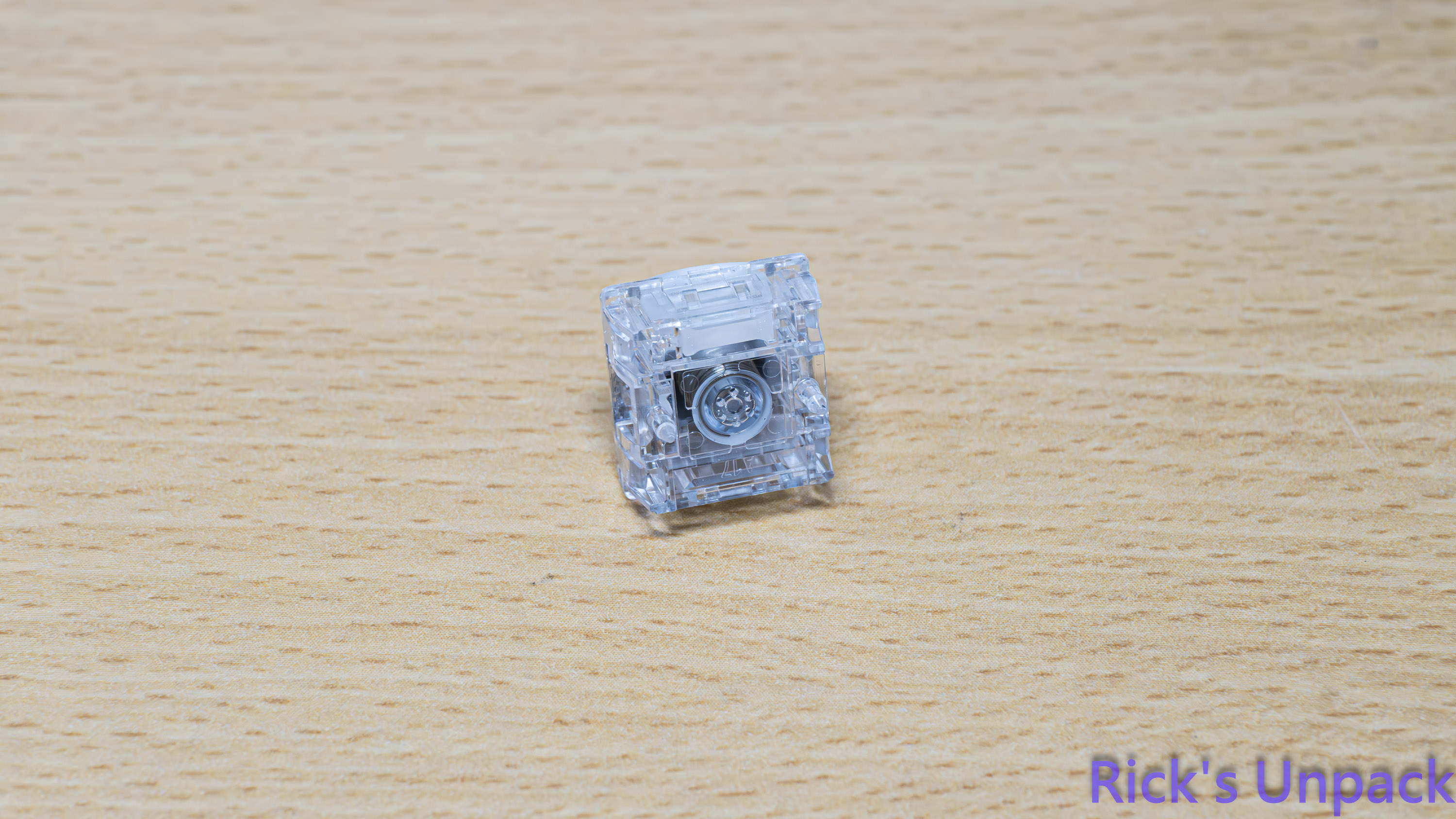 【開箱】CHERRY XTRFY K5 PRO TMR RGB ft. CHERRY HW2.2 WIRELESS5727|小老婆汽機車資訊網