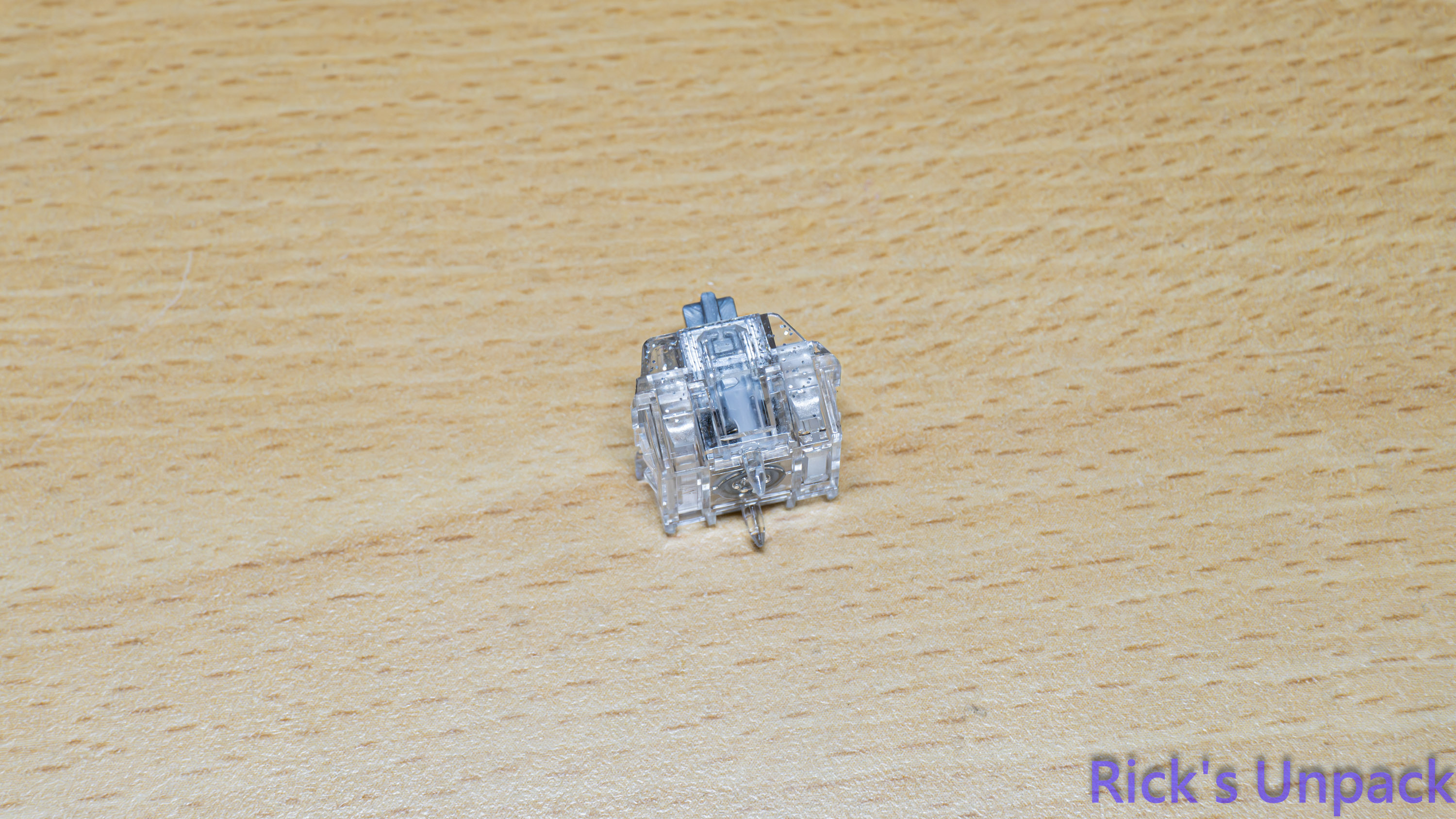 【開箱】CHERRY XTRFY K5 PRO TMR RGB ft. CHERRY HW2.2 WIRELESS8812|小老婆汽機車資訊網