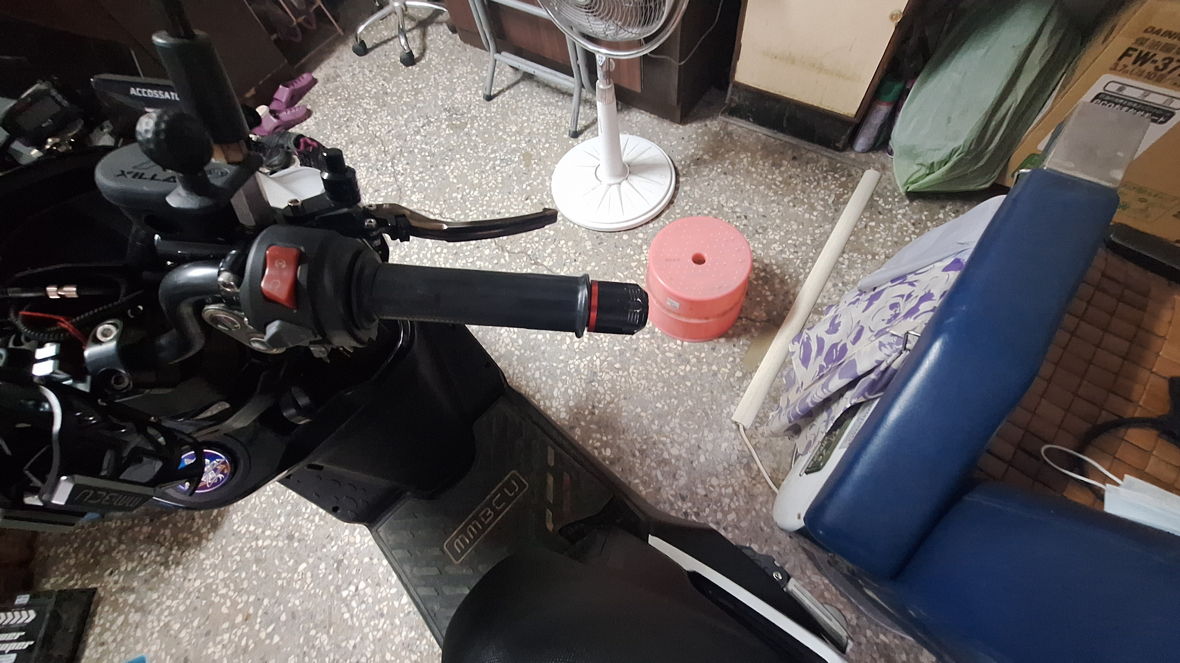 T-395-省錢用熱縮套管解決把手套使用年限1712|小老婆汽機車資訊網