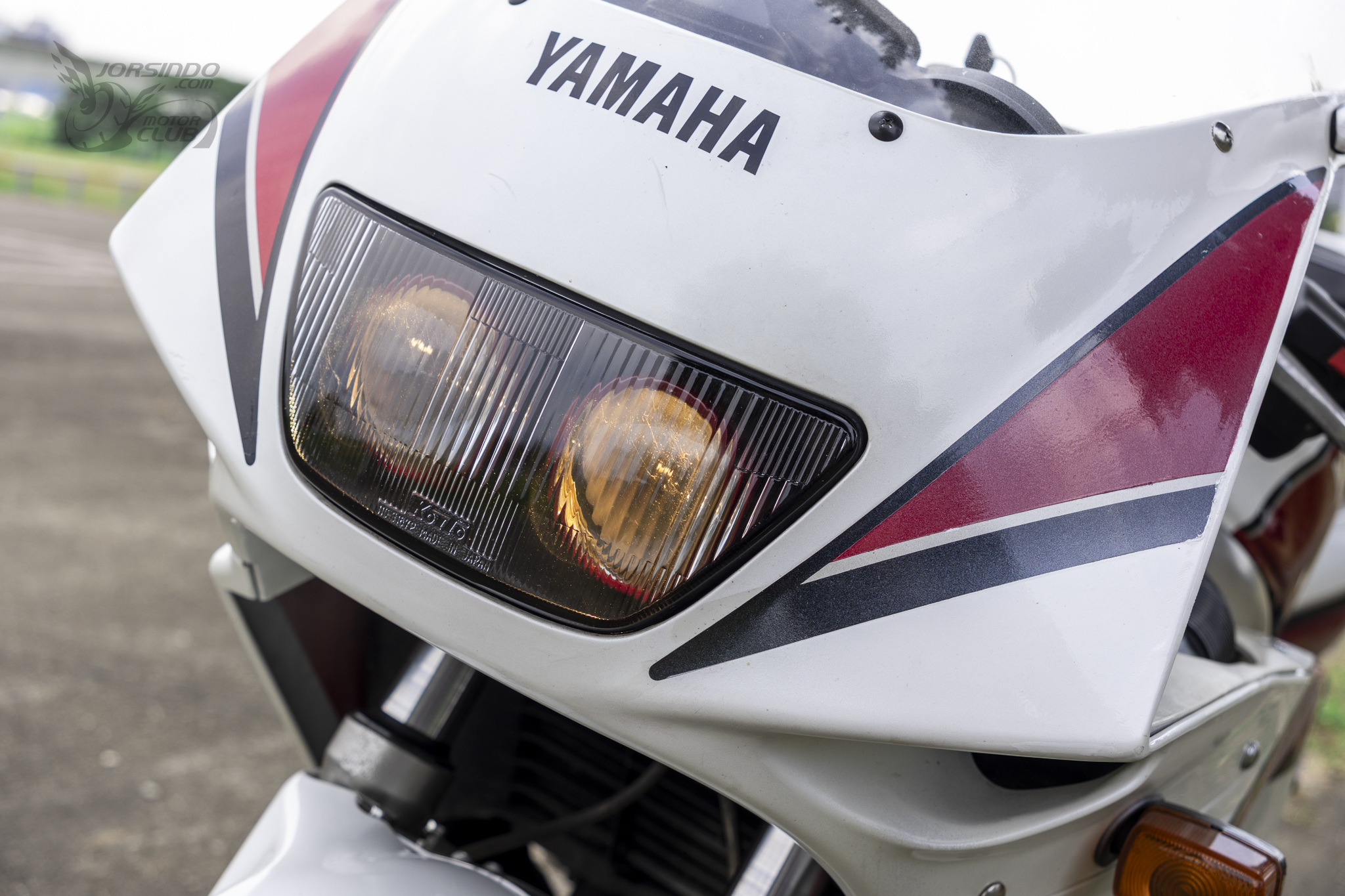 [經典車庫] YAMAHA FZR250 3LN 技術過剩的創世紀跑車6339|小老婆汽機車資訊網