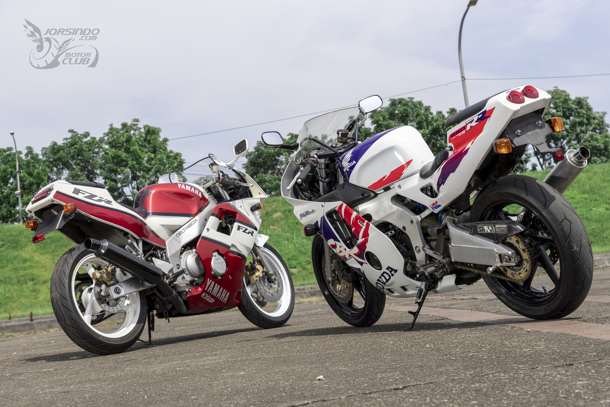 [經典車庫] YAMAHA FZR250 3LN 技術過剩的創世紀跑車8402|小老婆汽機車資訊網