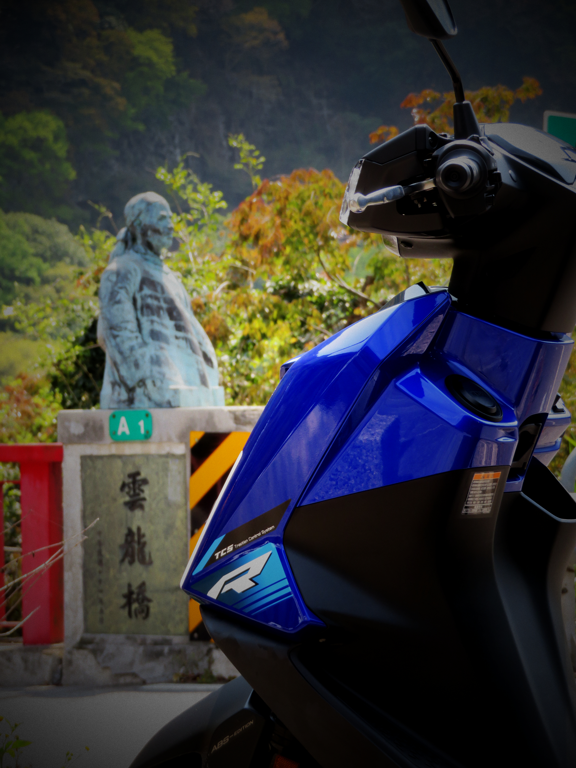 七代勁戰 155 ICON BLUE競技藍1327|小老婆汽機車資訊網