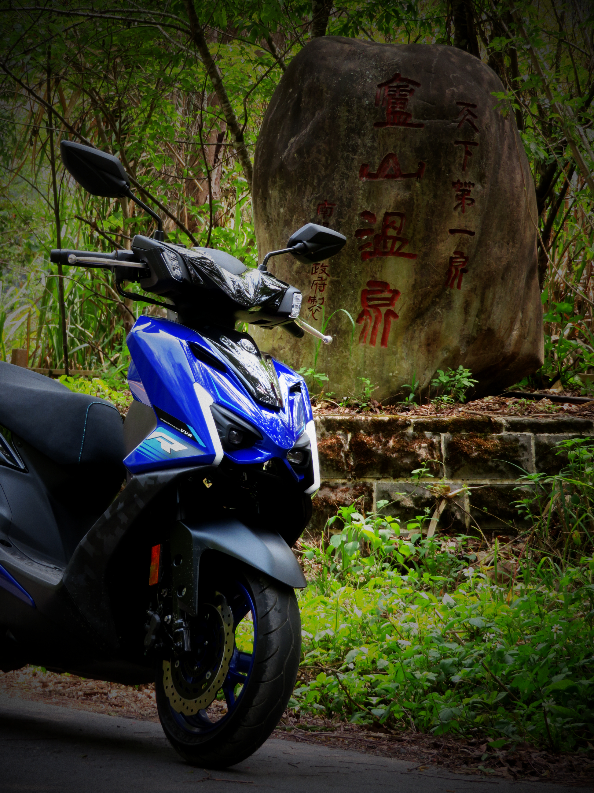 七代勁戰 155 ICON BLUE競技藍6094|小老婆汽機車資訊網