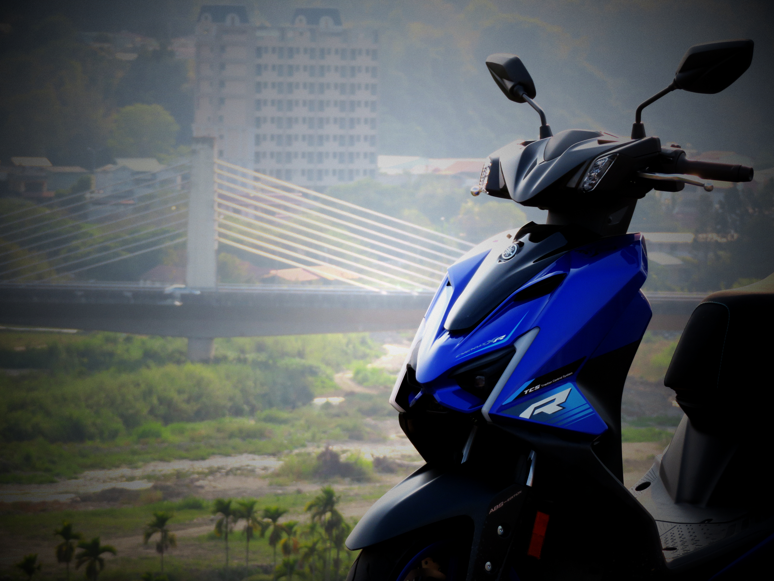 七代勁戰 155 ICON BLUE競技藍6184|小老婆汽機車資訊網