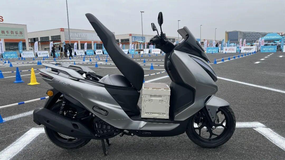 [大陆车讯]春风150SC-F五月上市，五大亮点三个字：值得等278|小老婆汽機車資訊網