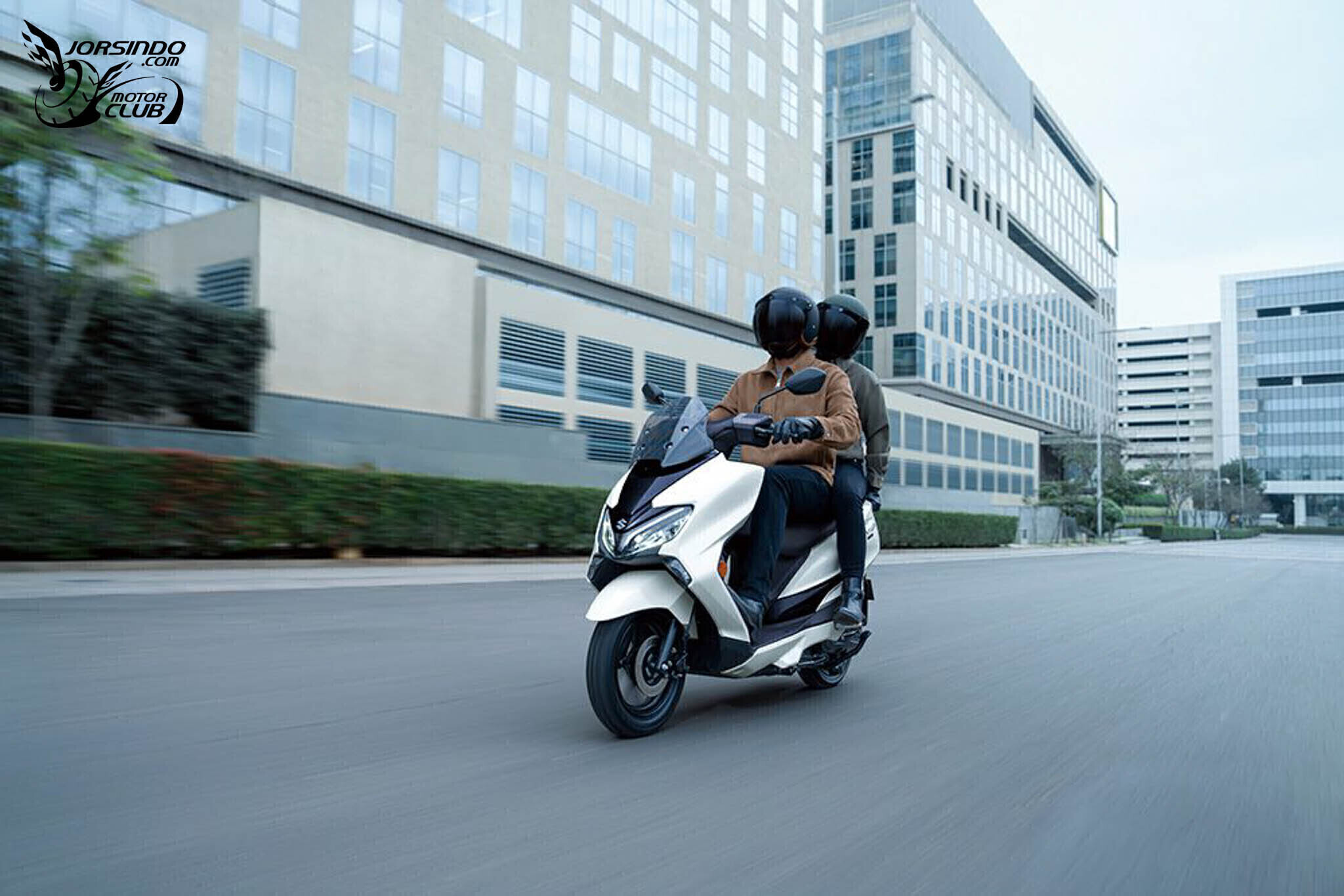 前後 12 吋輪框的 SUZUKI 速克達！小漢堡 BURGMAN STREET 125 登場5658|小老婆汽機車資訊網