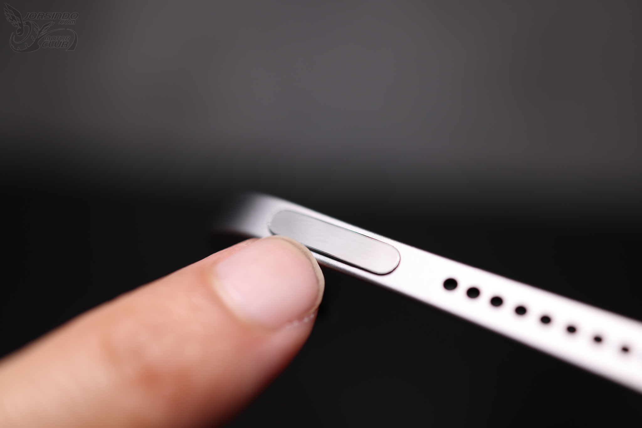 iPad Air (M4) 開箱評測：當算力有了意義167|小老婆汽機車資訊網