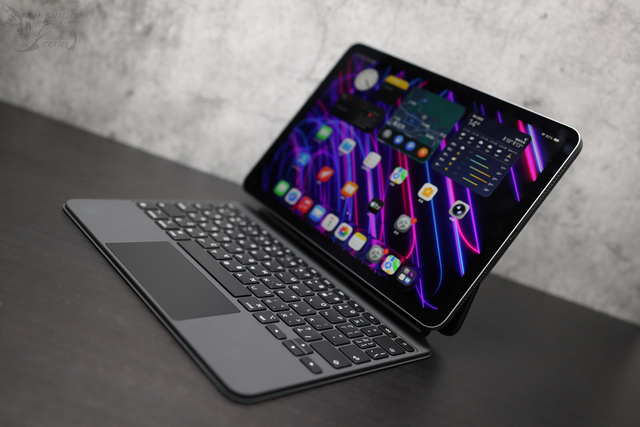 iPad Air (M4) 開箱評測：當算力有了意義5600|小老婆汽機車資訊網