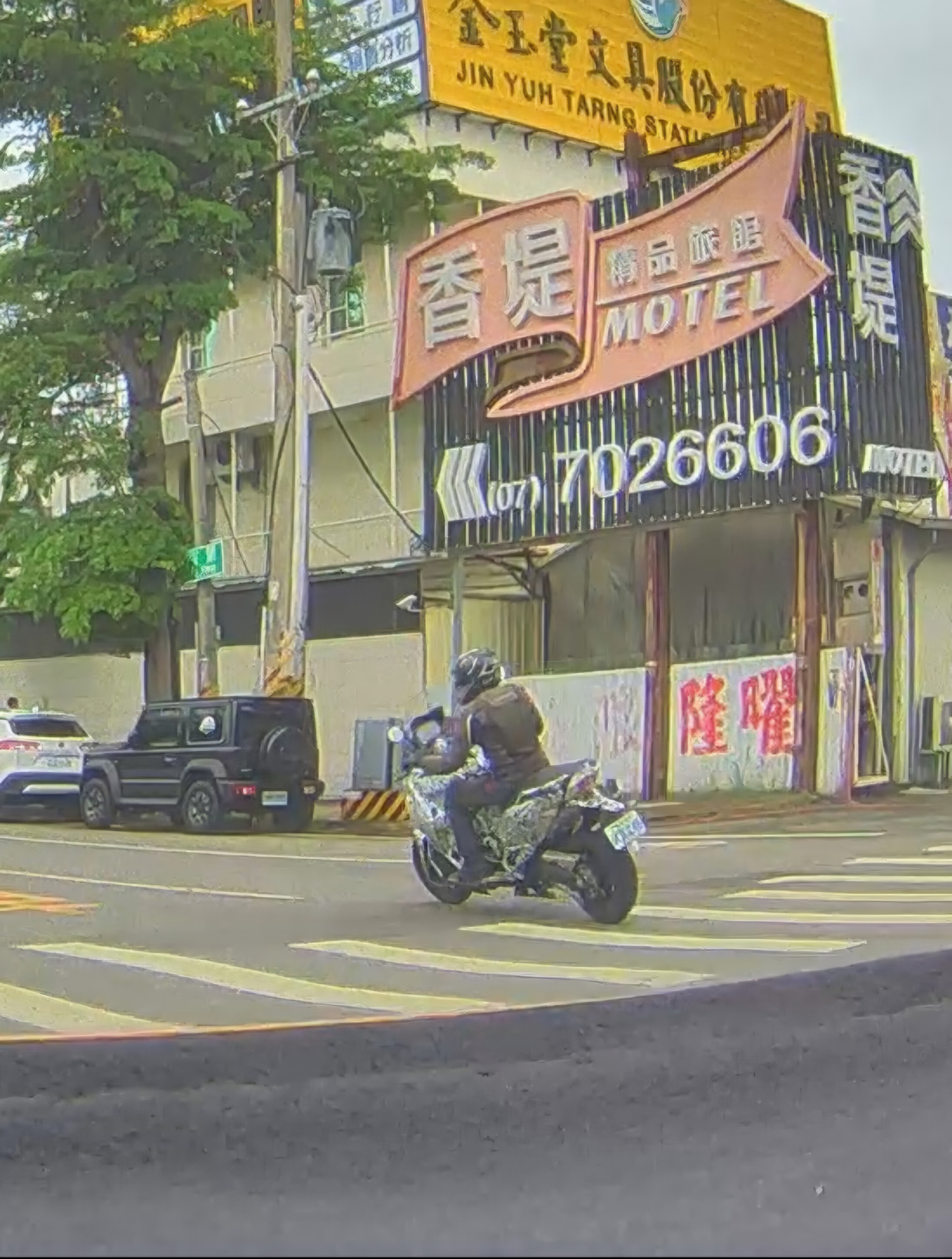 在高雄遇到測試車輛188|小老婆汽機車資訊網