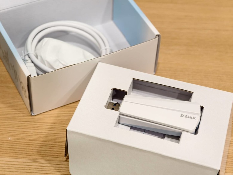 兼具美感與效能的Wi-Fi 7無線網路卡D-Link AE65U開箱試用8083|小老婆汽機車資訊網