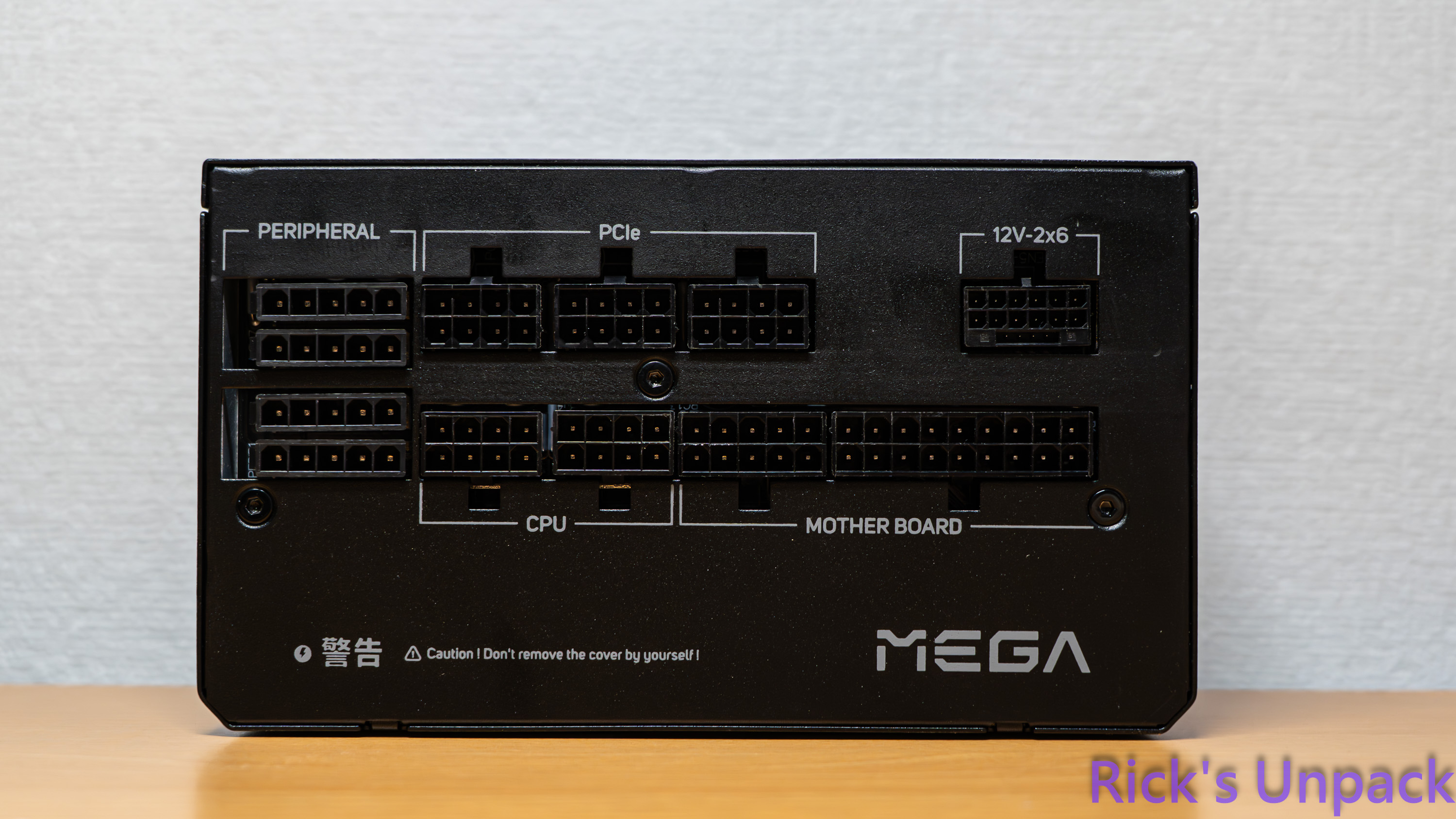 【開箱】旗艦金牌MIT電源 | FSP MEGA GM 1000W MIT2359|小老婆汽機車資訊網