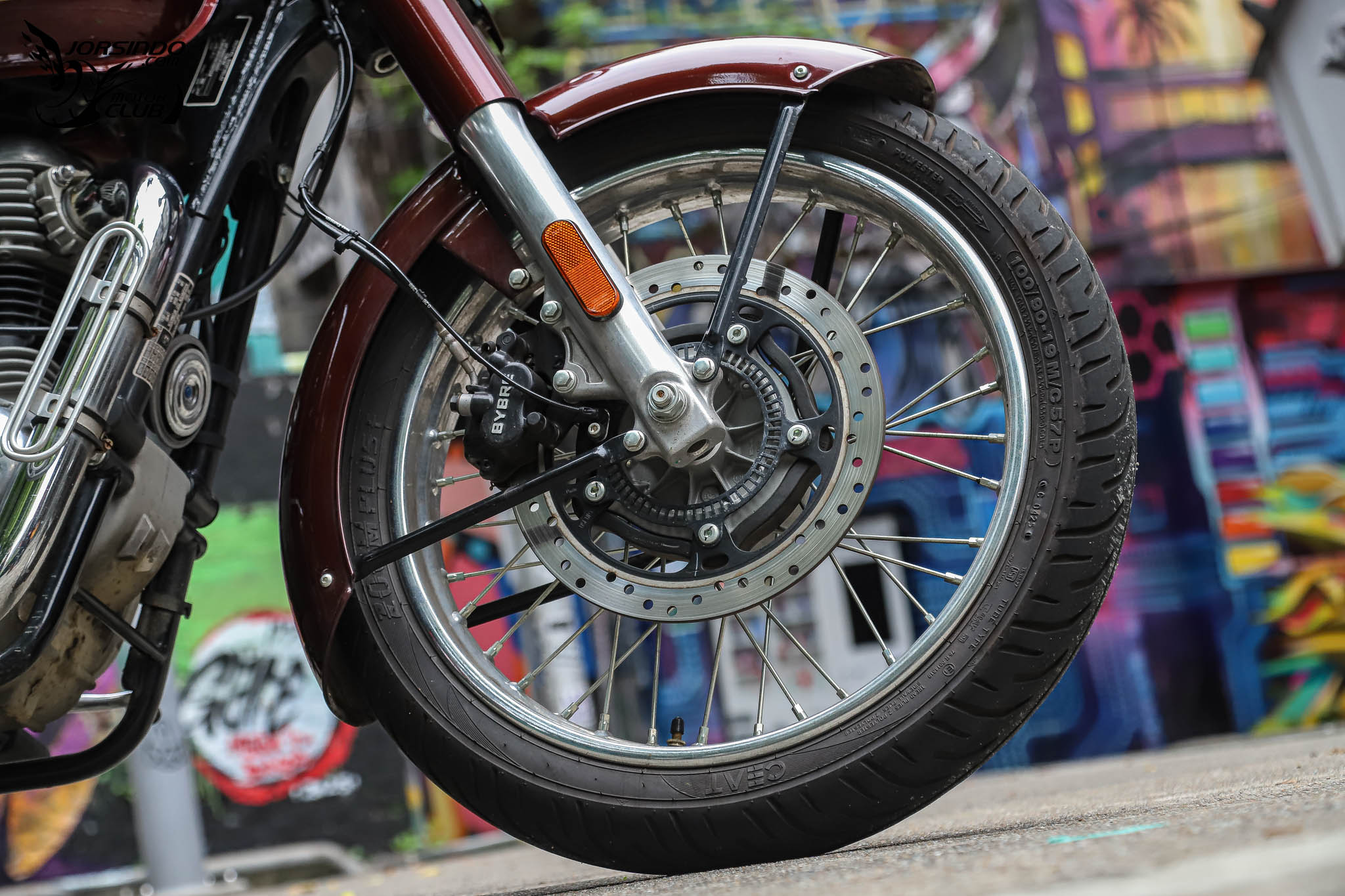 穿越時空的英倫文物！Royal Enfield Bullet / Classic / Meteor 350 試駕7168|小老婆汽機車資訊網