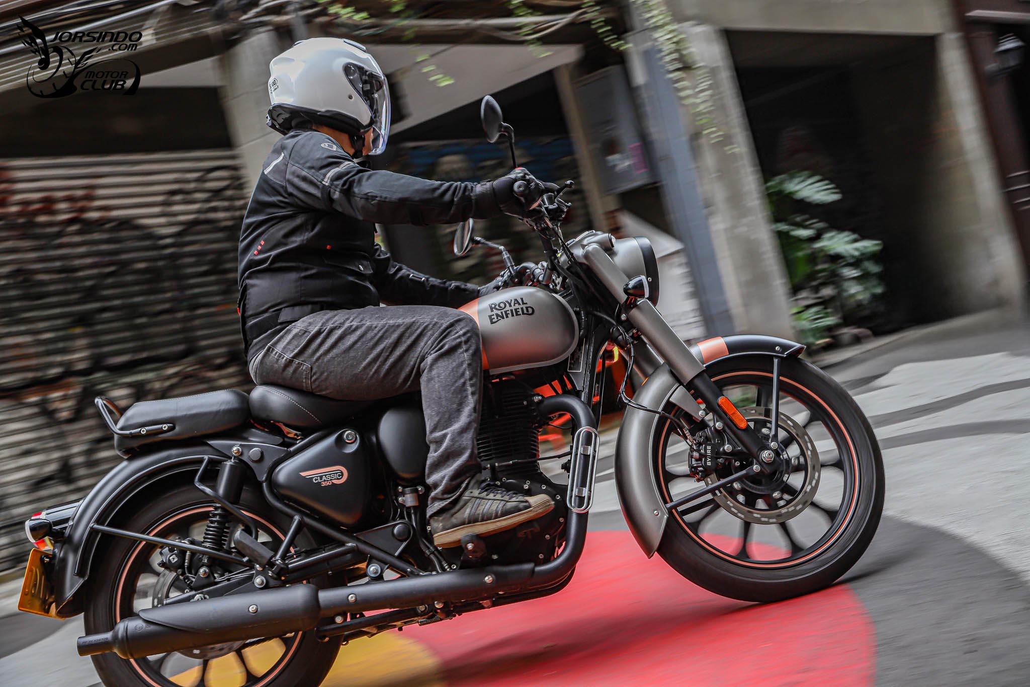 穿越時空的英倫文物！Royal Enfield Bullet / Classic / Meteor 350 試駕3729|小老婆汽機車資訊網
